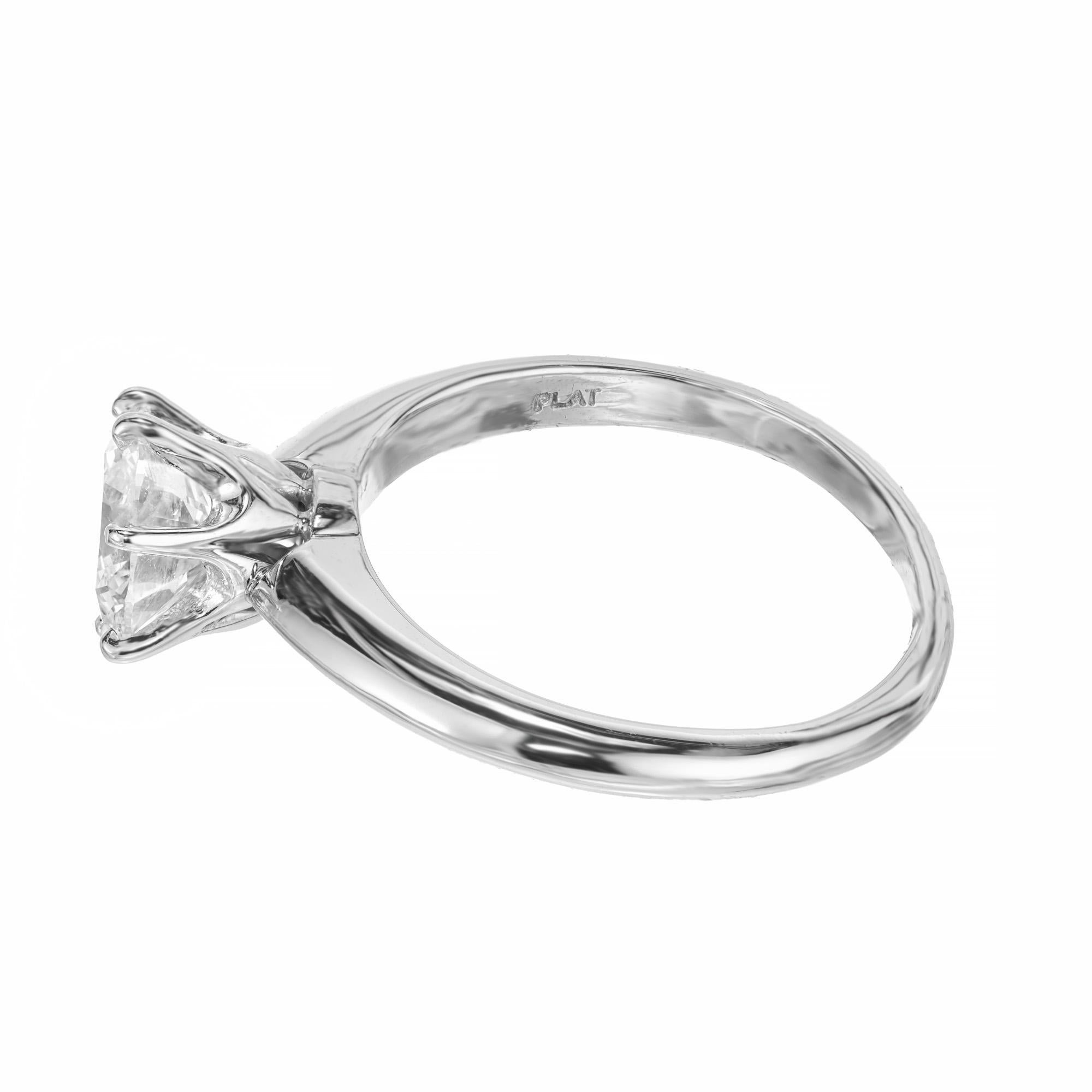 Women's EGL Certified 1.41 Carat Round Diamond Platinum Solitaire Engagement Ring For Sale