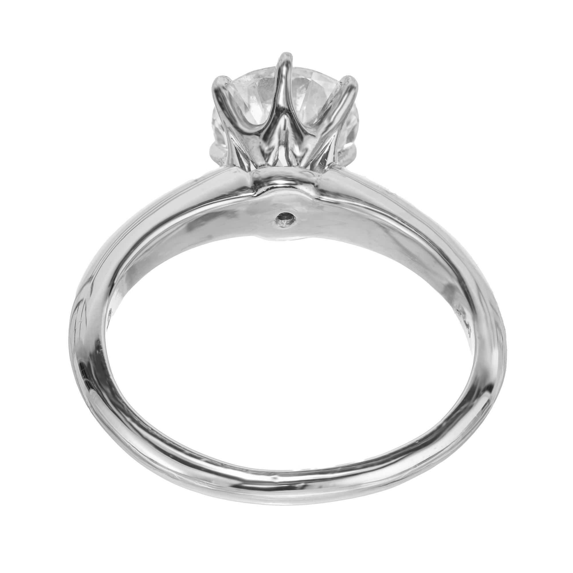 EGL Certified 1.41 Carat Round Diamond Platinum Solitaire Engagement Ring For Sale 1