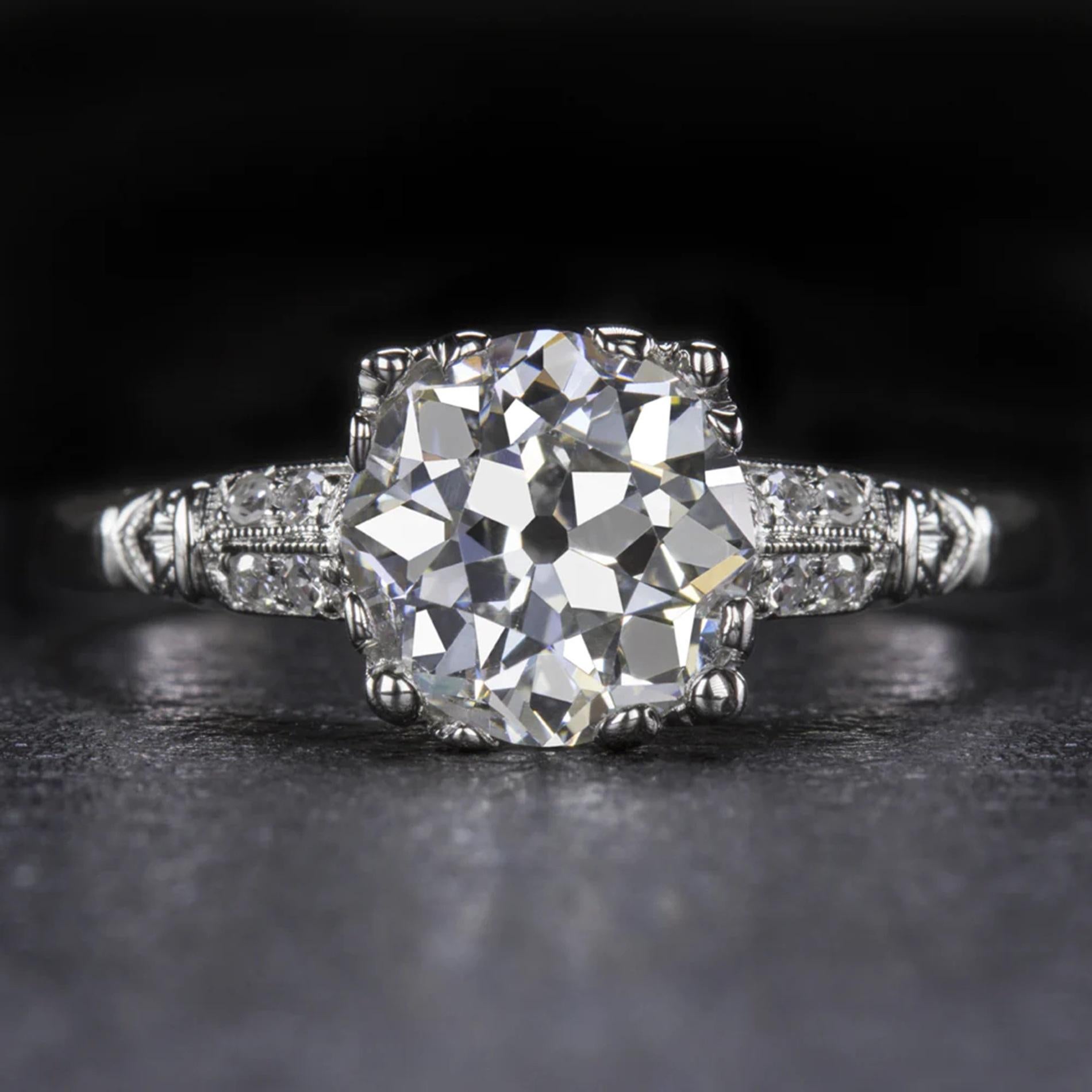 Taille vieille Europe Bague ancienne en platine avec diamant taille européenne ancienne certifié EGL de 1,51 carat en vente