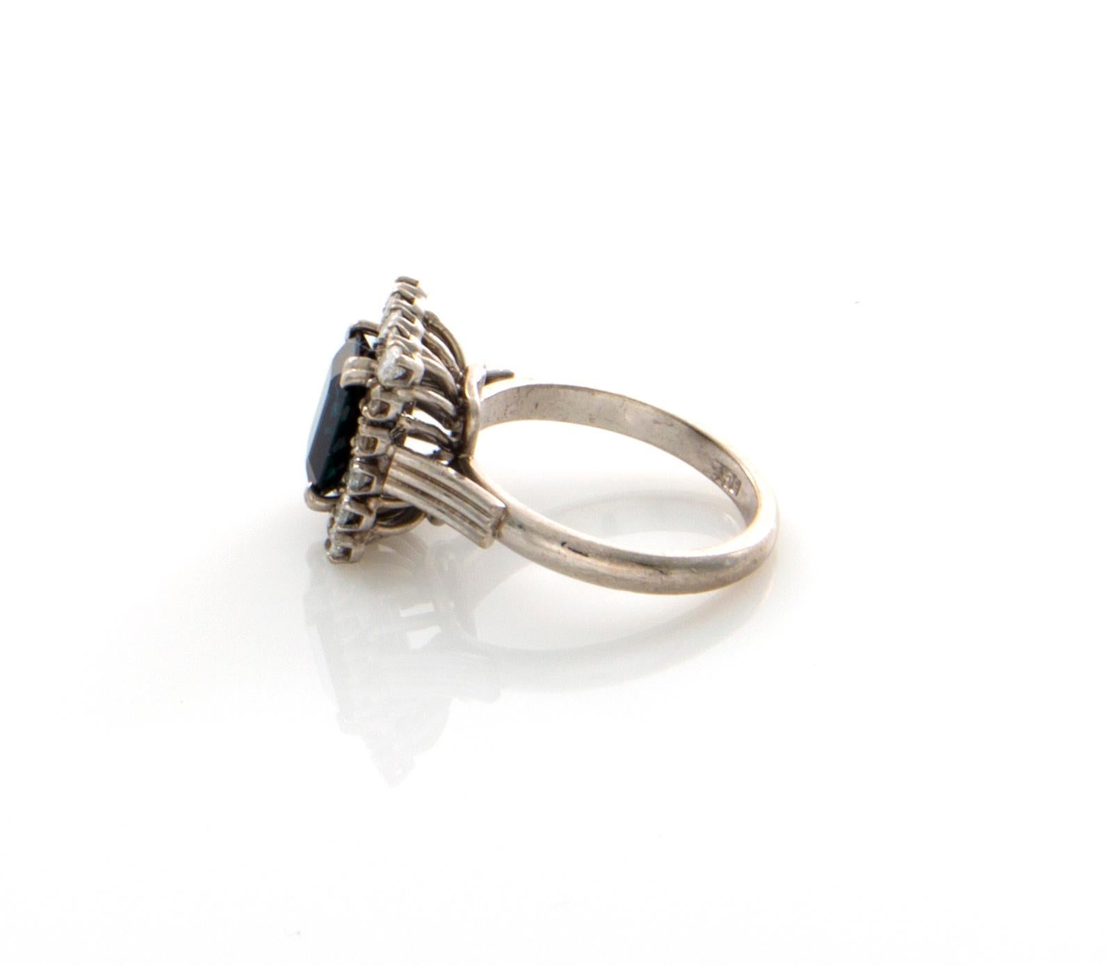 EGL Certified 18 Karat 2.86 Carat Dark Blue Sapphire 1.14 Carat Diamond Ring For Sale 2