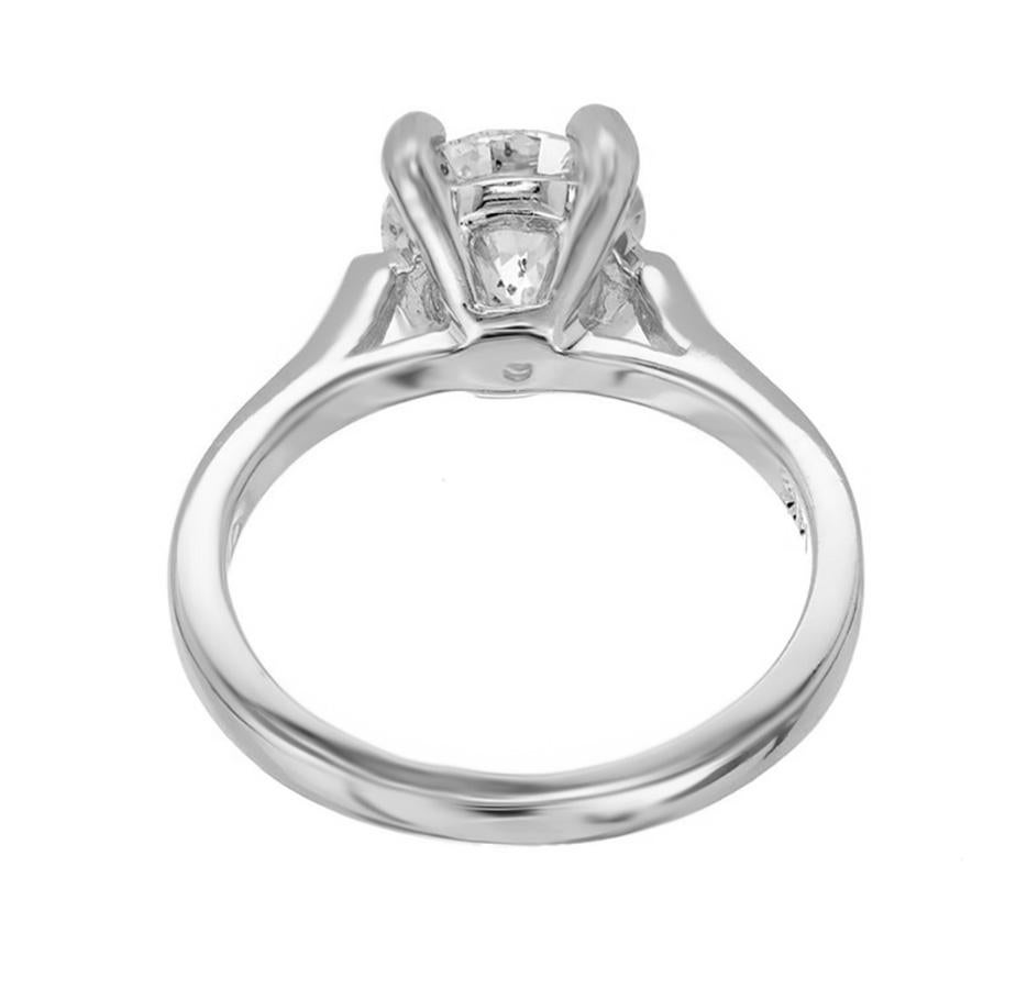 Taille ronde Bague de fiançailles solitaire en or avec diamant rond certifié EGL de 1,91 carat en vente