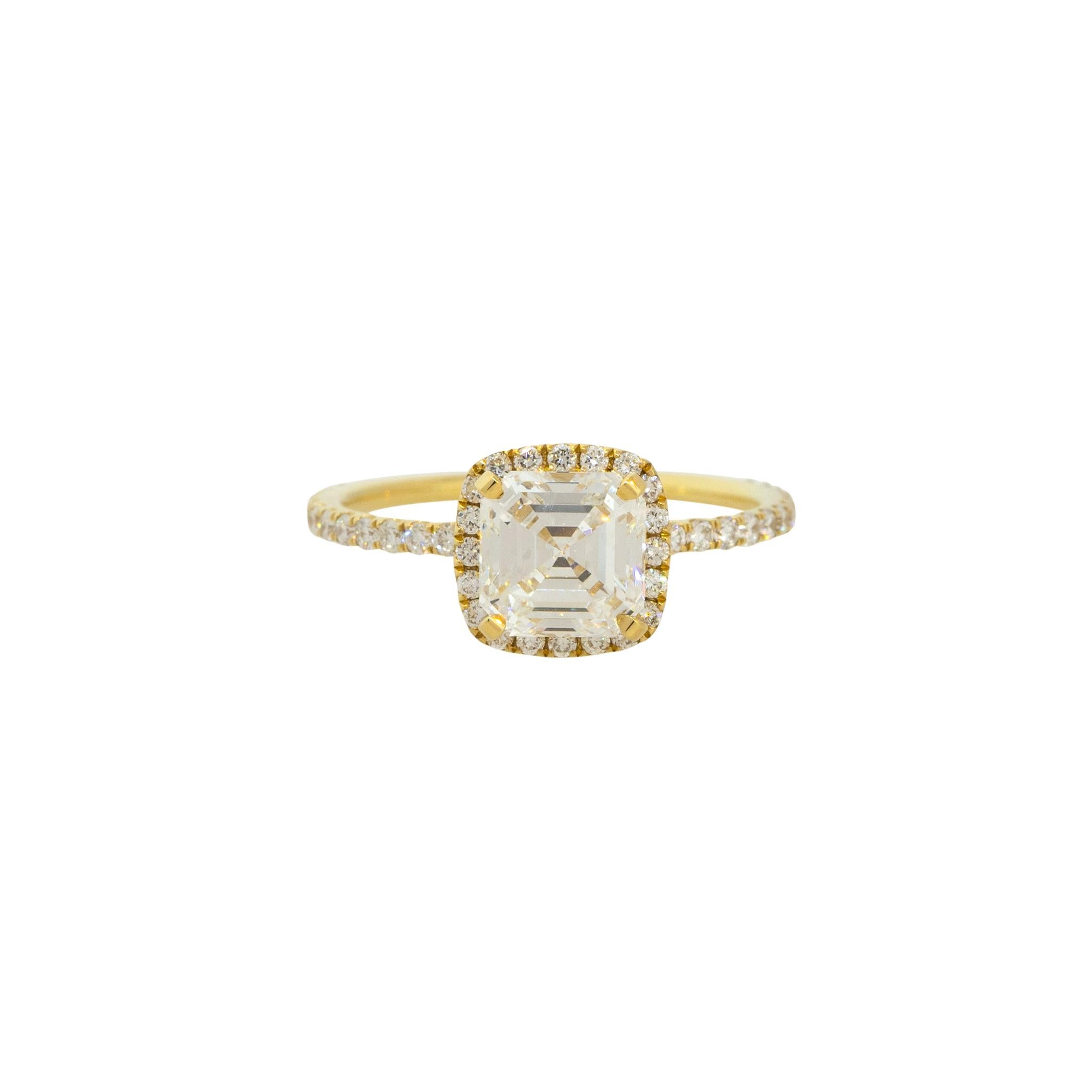EGL Certified 18k Yellow Gold 2.01ctw Asscher Cut Diamond Engagement Ring

Raymond Lee Jewelers in Boca Raton -- South Florida’s destination for diamonds, fine jewelry, antique jewelry, estate pieces, and vintage jewels.

Style: Women's 4 Prong Halo