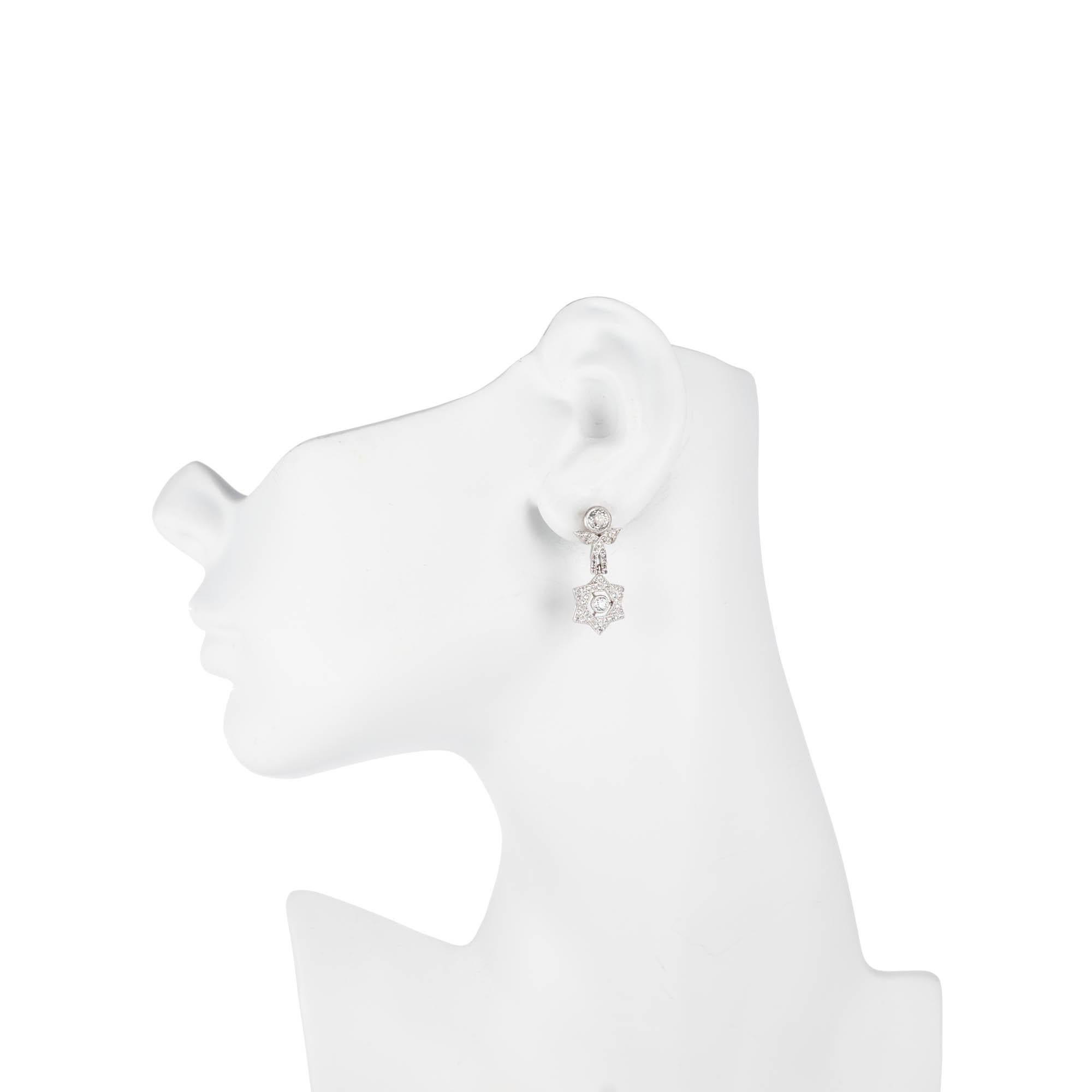 EGL-zertifizierte 2,12 Karat Diamant-Platin-Stern-Ohrringe Damen im Angebot