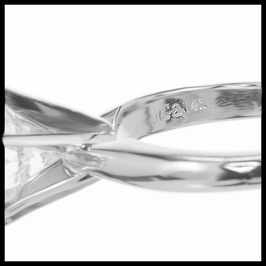 Bague de fiançailles solitaire en or blanc avec diamant de 2.13 carat, certifiée EGL en vente 3