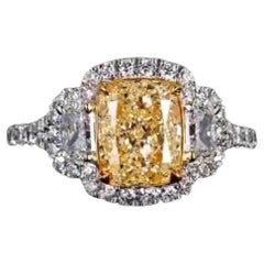 EGL Certificado 2,18 quilates Fancy Amarillo Intenso VS1 Cushion Halo Anillo de Diamantes