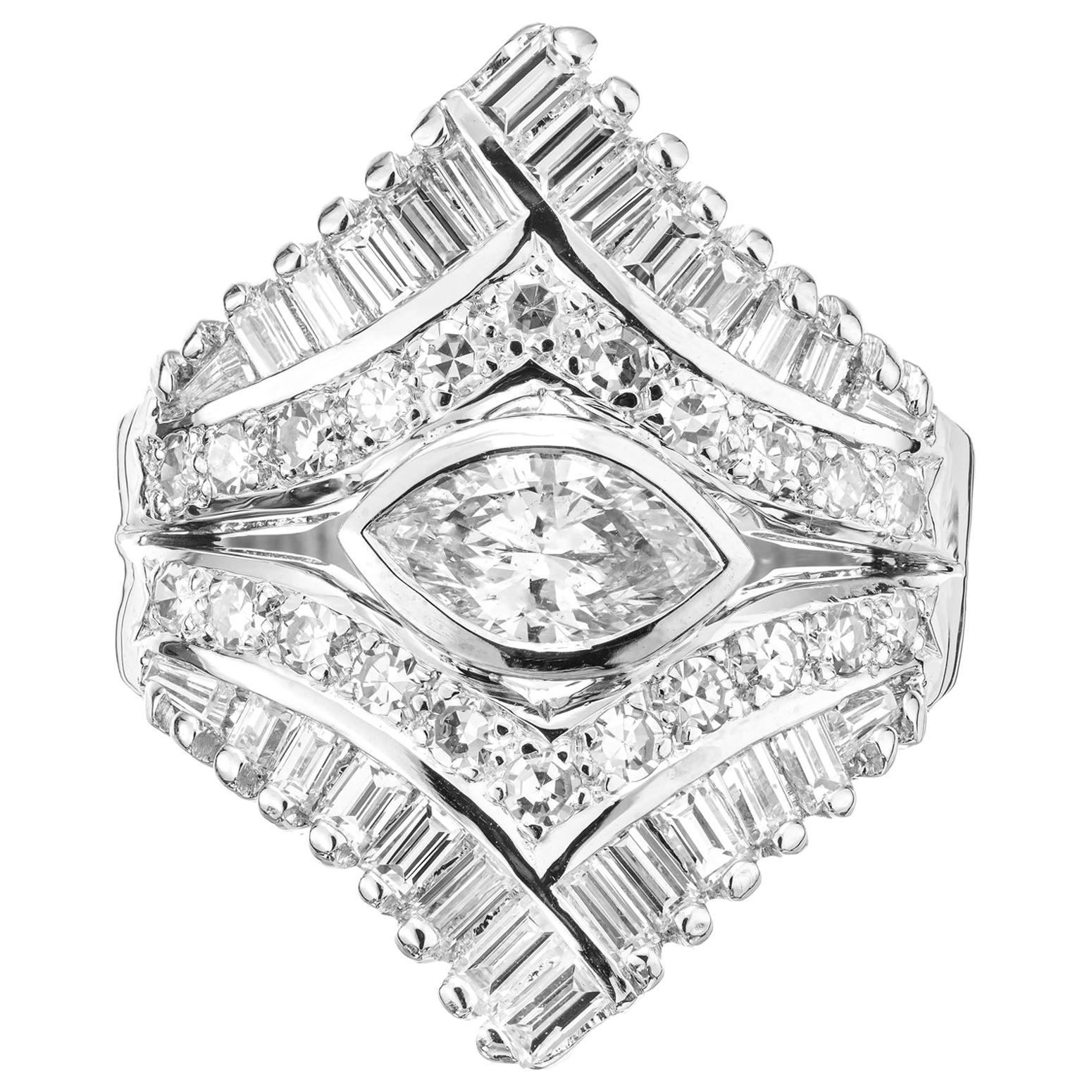 Bague cocktail en or blanc avec grappe de diamants de 0,49 carat certifiés EGL