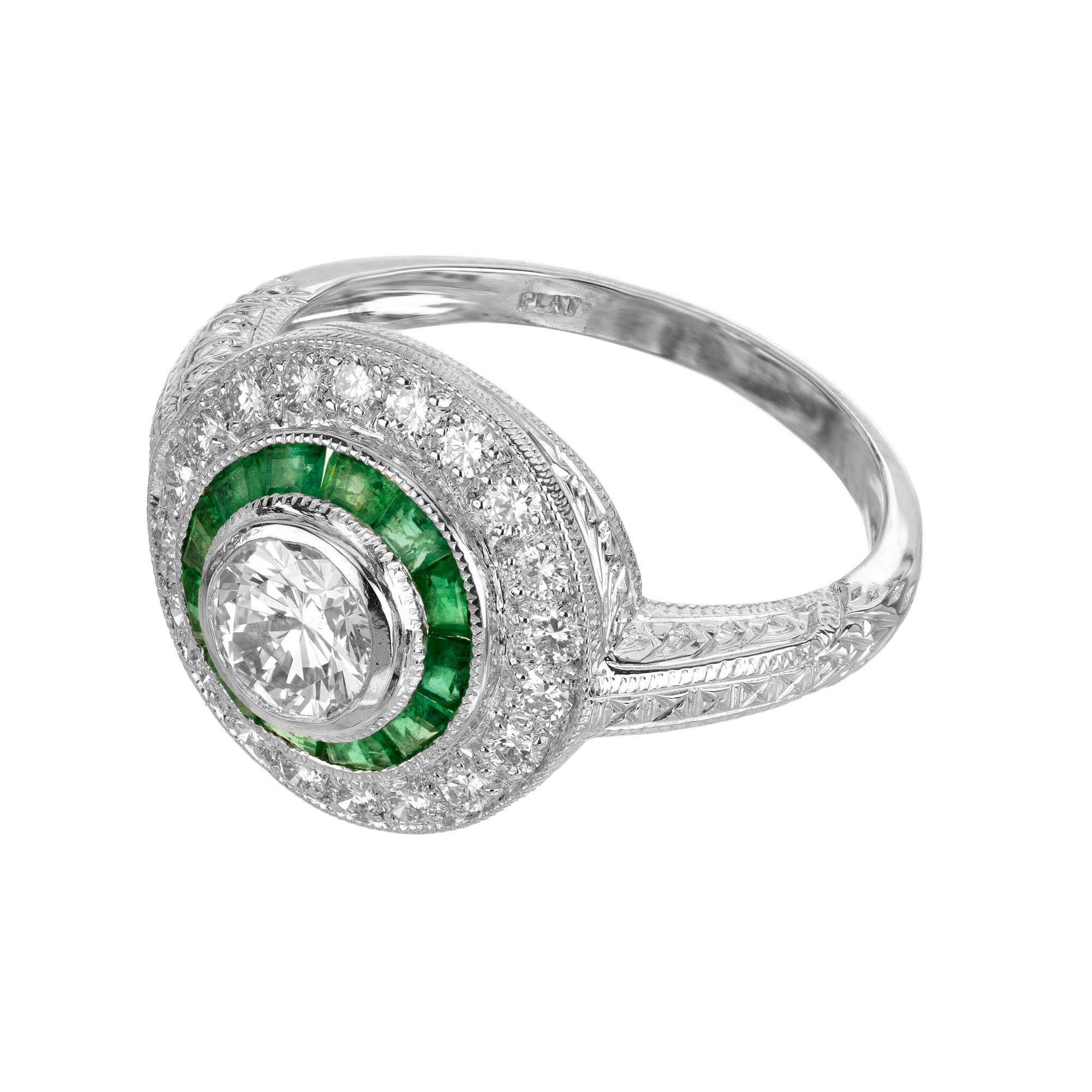 Anillo de compromiso de platino con diamante esmeralda halo redondo certificado EGL de 0,50 quilates Corte redondo en venta