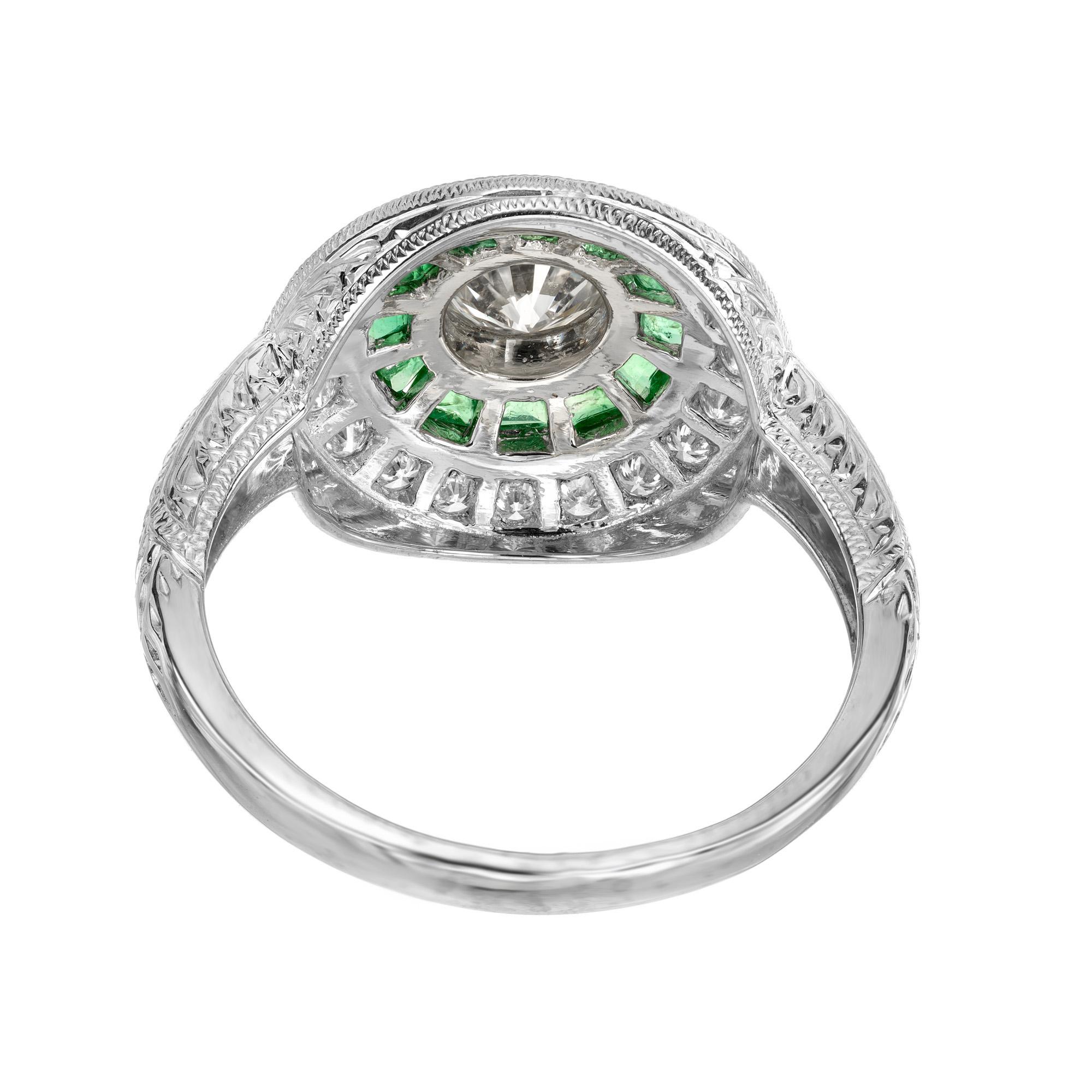 Anillo de compromiso de platino con diamante esmeralda halo redondo certificado EGL de 0,50 quilates en venta 1