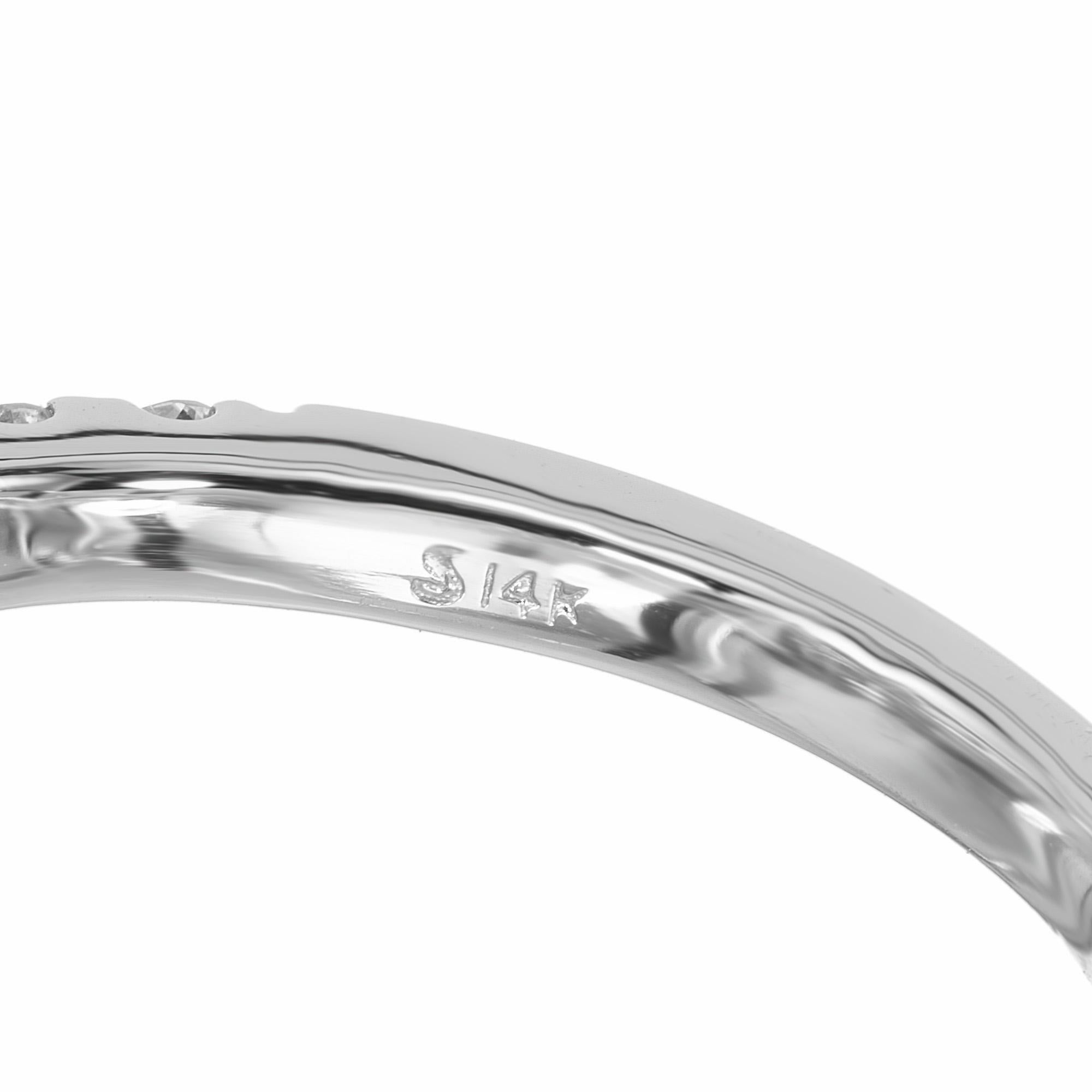 Bague de fiançailles en or blanc certifiée EGL et ornée d'un diamant de 0,75 carat en vente 2