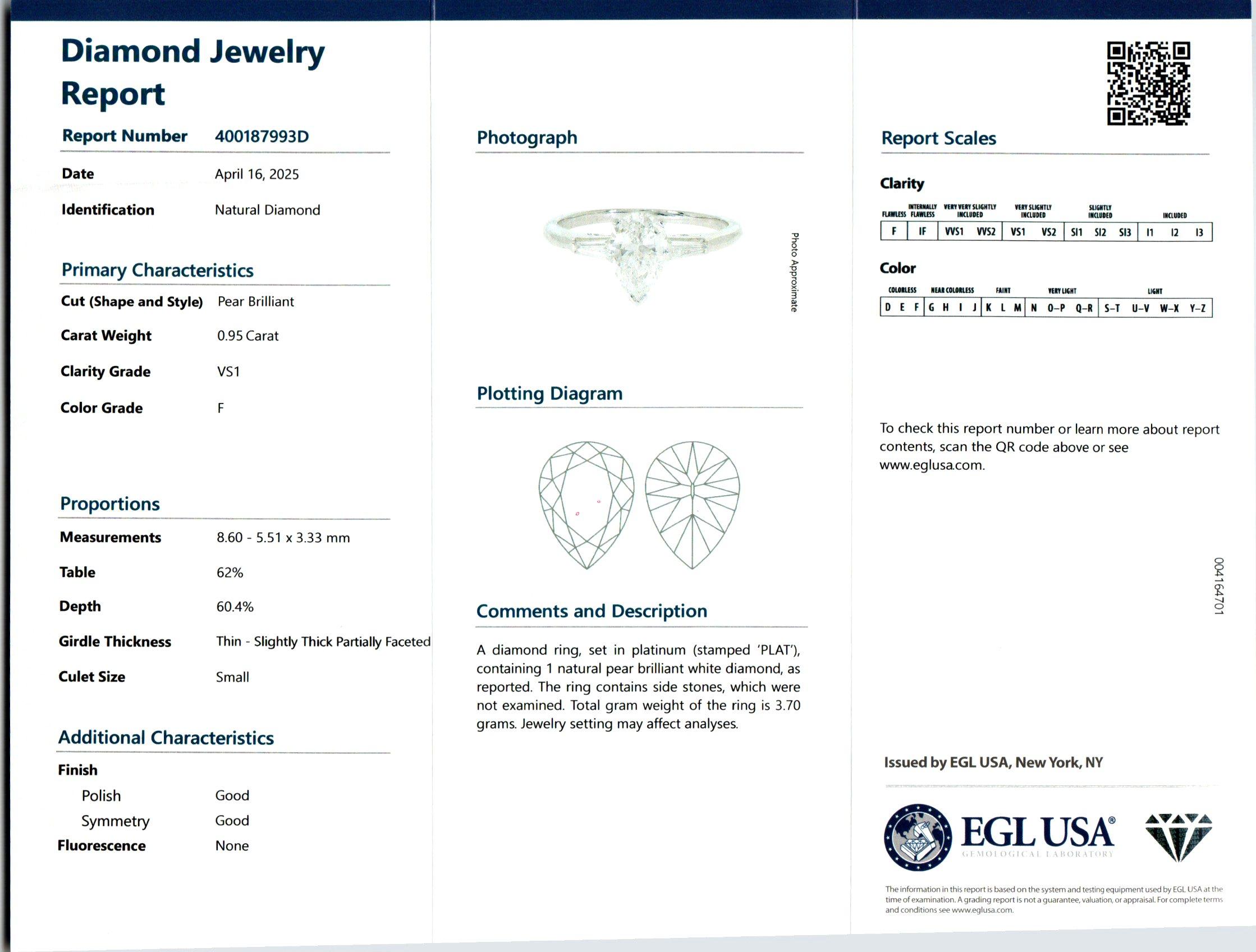 EGL Certified .95 Carat Pear Diamond Platinum Three Stone Engagement Ring en Bueno estado para la venta en Stamford, CT