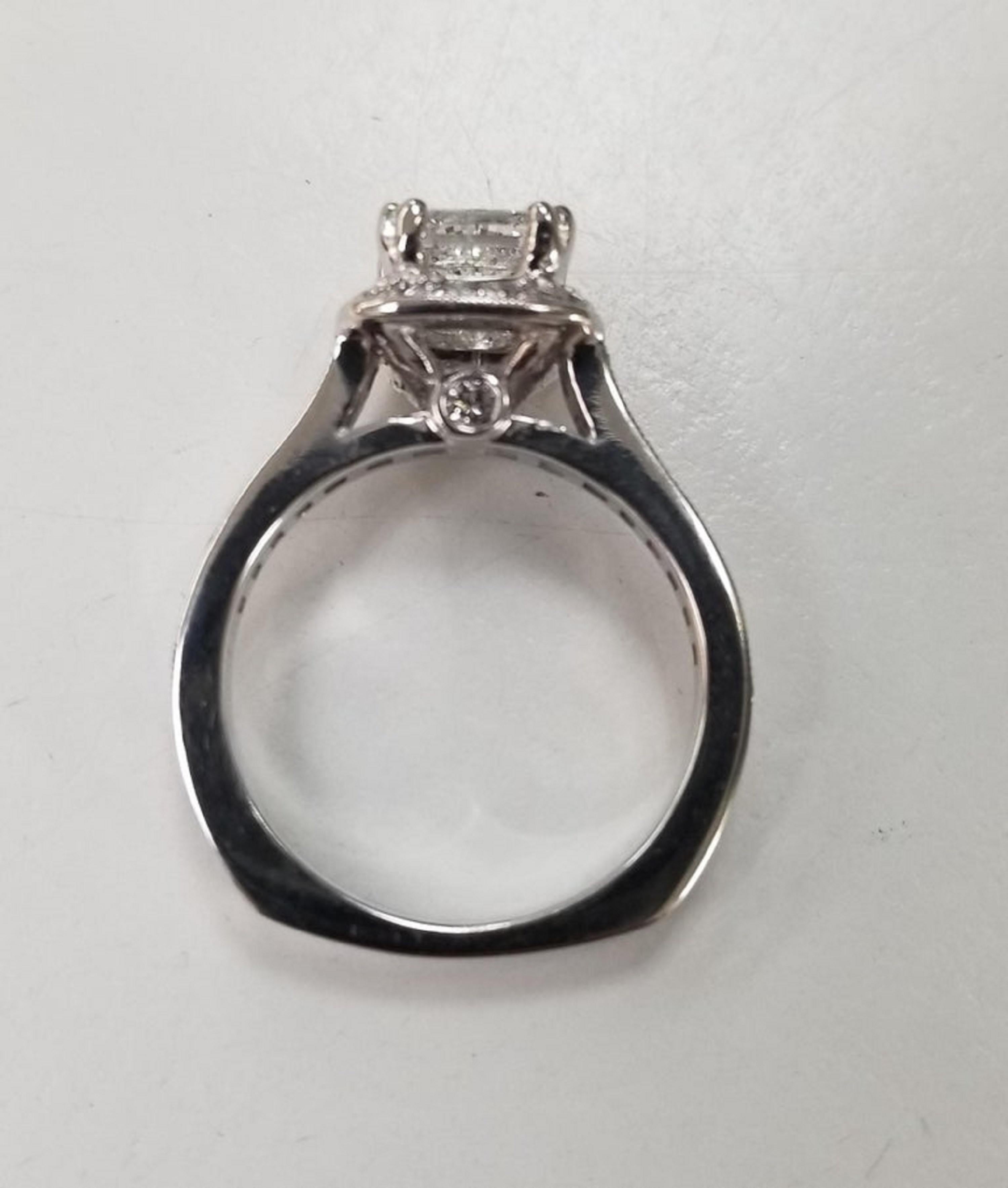 EGL Certified Diamond Princess Cut 1.51D SI2 in Halo Ring In New Condition For Sale In Los Angeles, CA