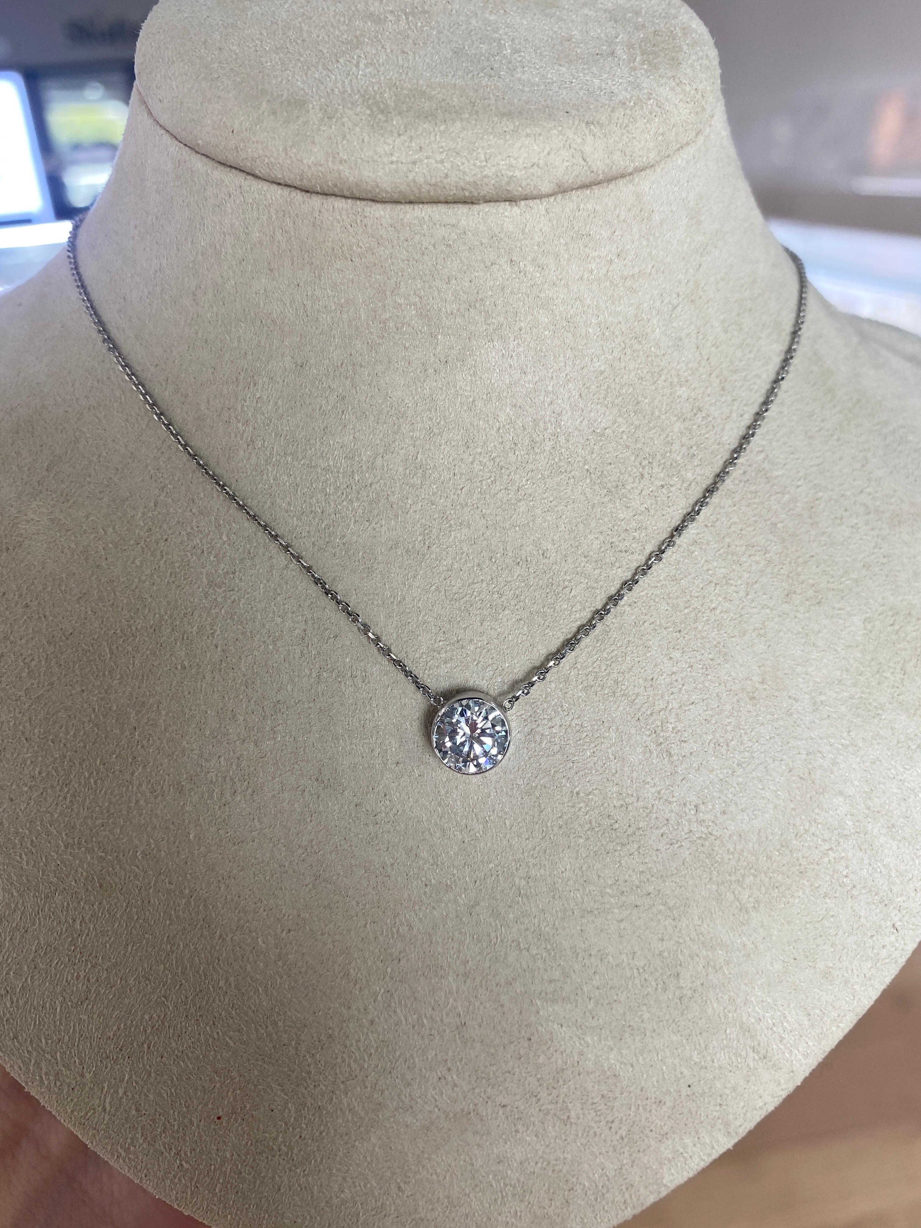 EGL Certified, E SI3, Round Bezel Set Solitaire Diamond Pendant Necklace For Sale 5