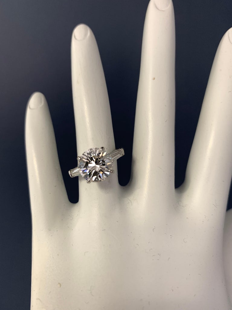 EGL Certified Natural 3.08 Carat H VS2 Round Diamond Platinum