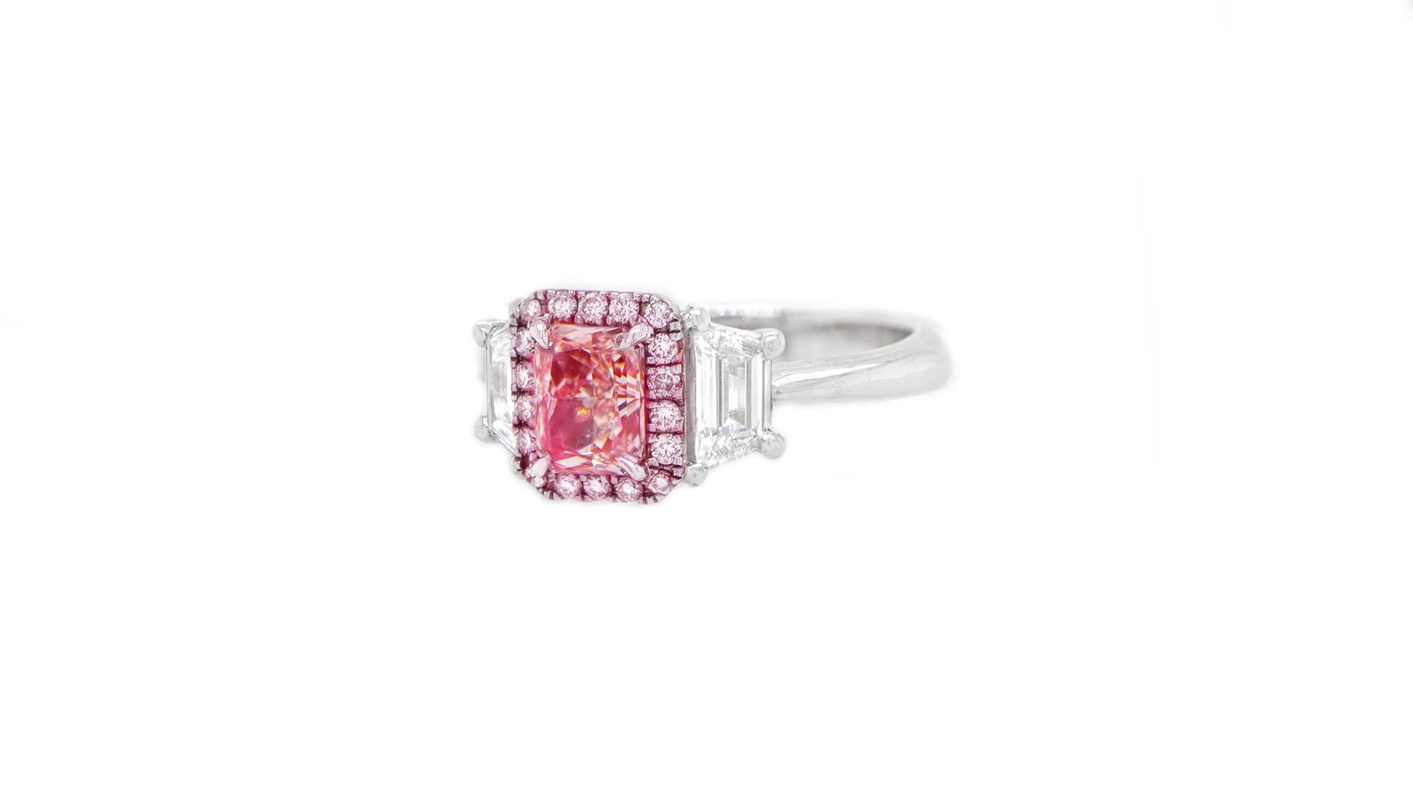 EGL Certified Pink Diamond 0.68 Carat Ring with Pink Diamond Halo 18K Gold In Excellent Condition For Sale In Carlsbad, CA