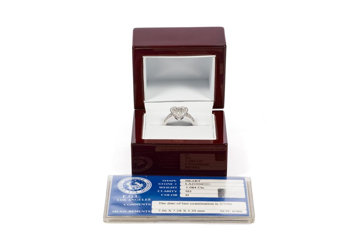 EGL-zertifizierter Platin- und Diamant-Verlobungsring mit Herz-Halo 1,45 Karat H/SI1 Damen