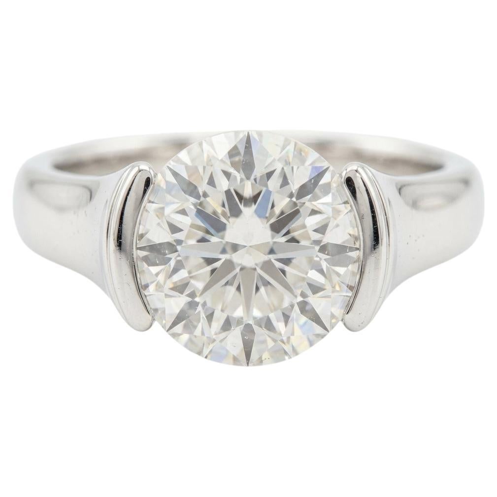 Anello di fidanzamento solitario con diamante rotondo certificato EGL in oro bianco 18 carati