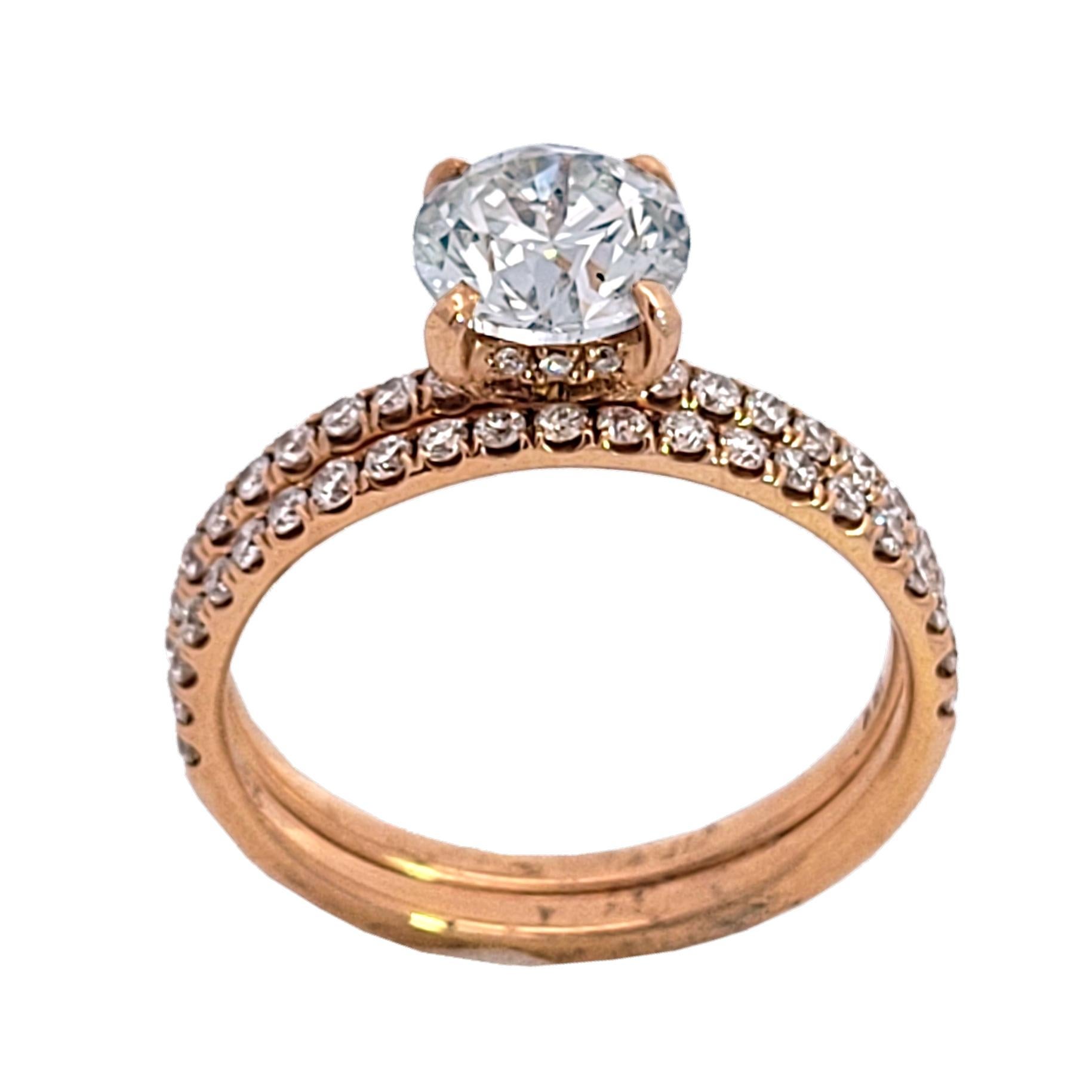 EGL US 1,11 Karat G/SI2 Runder Brillant Diamant 18 Karat Pave Set Ring und Band (Zeitgenössisch) im Angebot