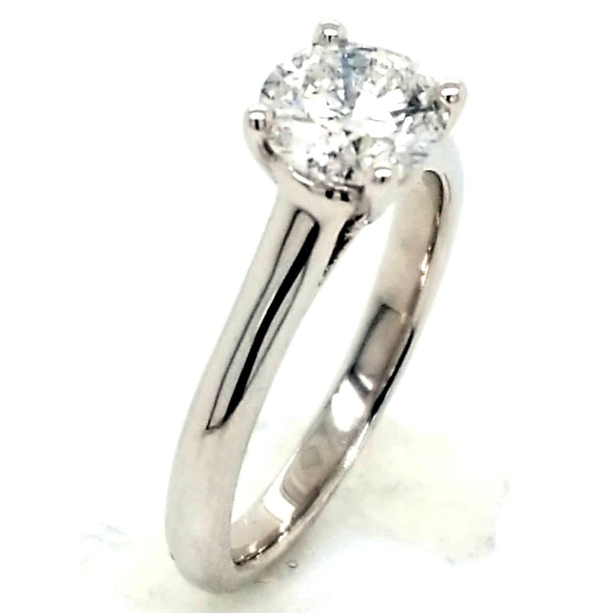 Contemporain Bague solitaire en or 14 carats avec diamant rond brillant de 1,21 carat D/SI2 certifié EGL US