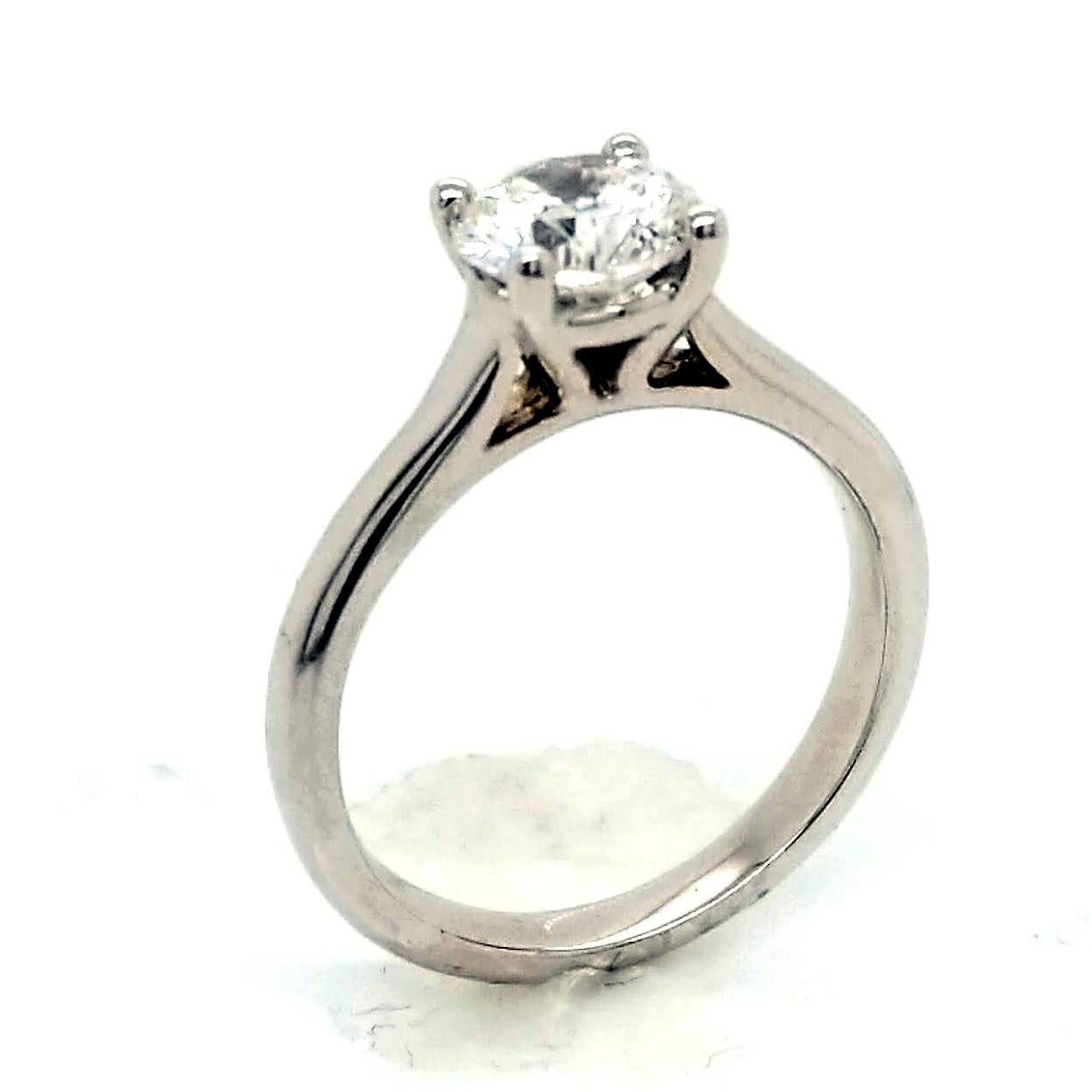 Bague solitaire en or 14 carats avec diamant rond brillant de 1,21 carat D/SI2 certifié EGL US Neuf à Los Angeles, CA