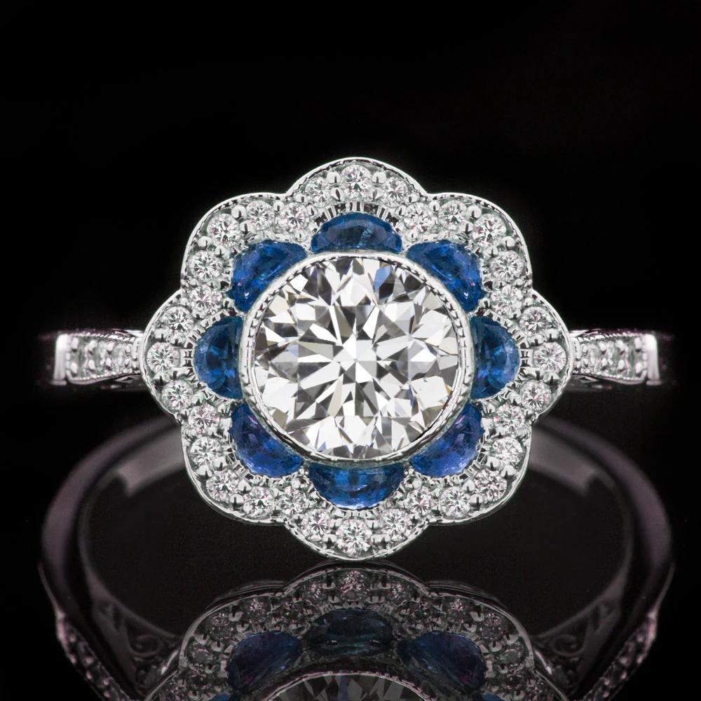 Diamante y zafiro H en oro blanco de 14 quilates con certificación EGL-USA de 0,91 quilates estilo vintage Contemporáneo en venta