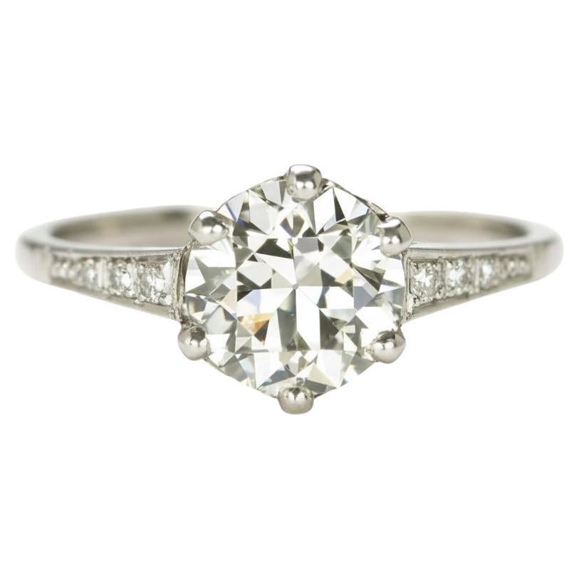 Anello di fidanzamento in platino con diamante EGL Vintage da 1,70 carati, con taglio di transizione. in vendita