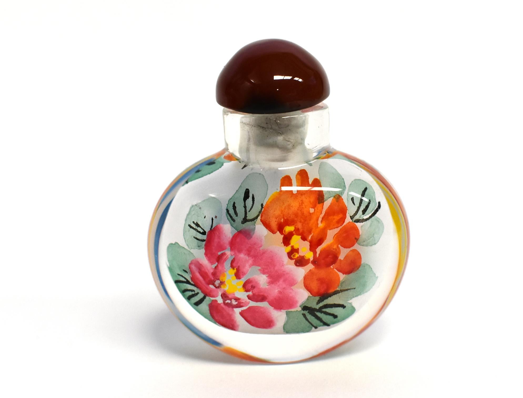 Églomisé Reverse Painted Snuff Bottles Set of Three Peonies 4