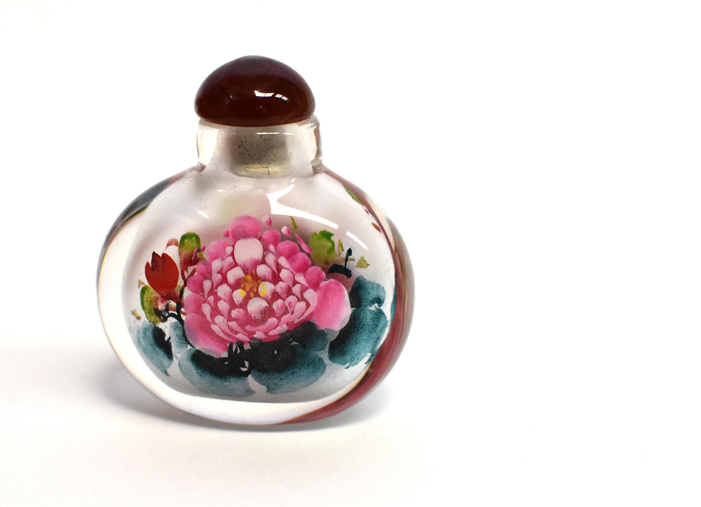 Églomisé Reverse Painted Snuff Bottles Set of Three Peonies 6