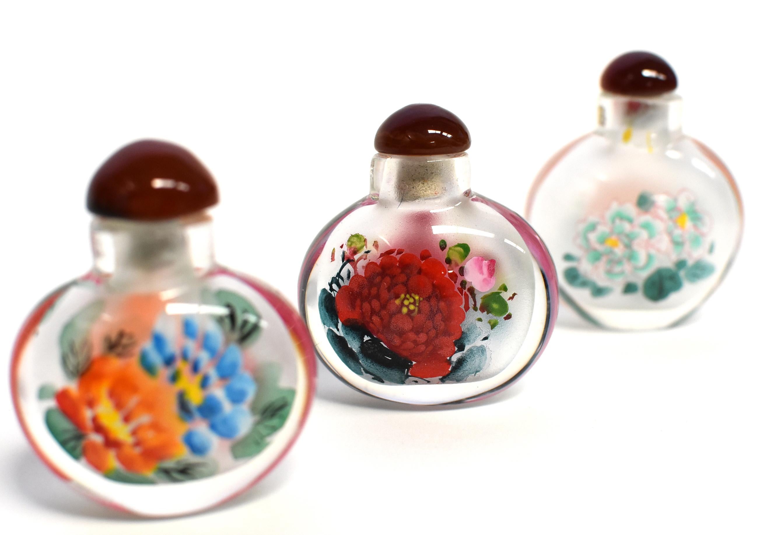 Contemporary Églomisé Reverse Painted Snuff Bottles Set of Three Peonies