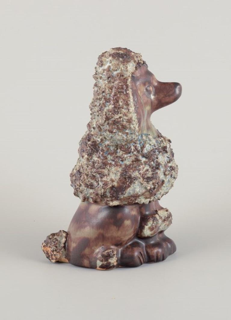 Svedese EGO Lidköping, Gres, Svezia. Figura in ceramica di un barboncino. in vendita