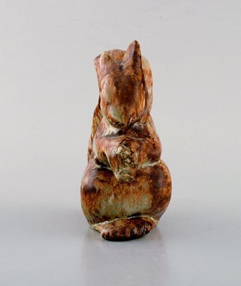 Ego Stengods. Lidkoping, Sweden. Unique squirrels in glazed stoneware, 1960s.
Measures: 13 x 11.5 cm.
In very good condition.
Stamped.