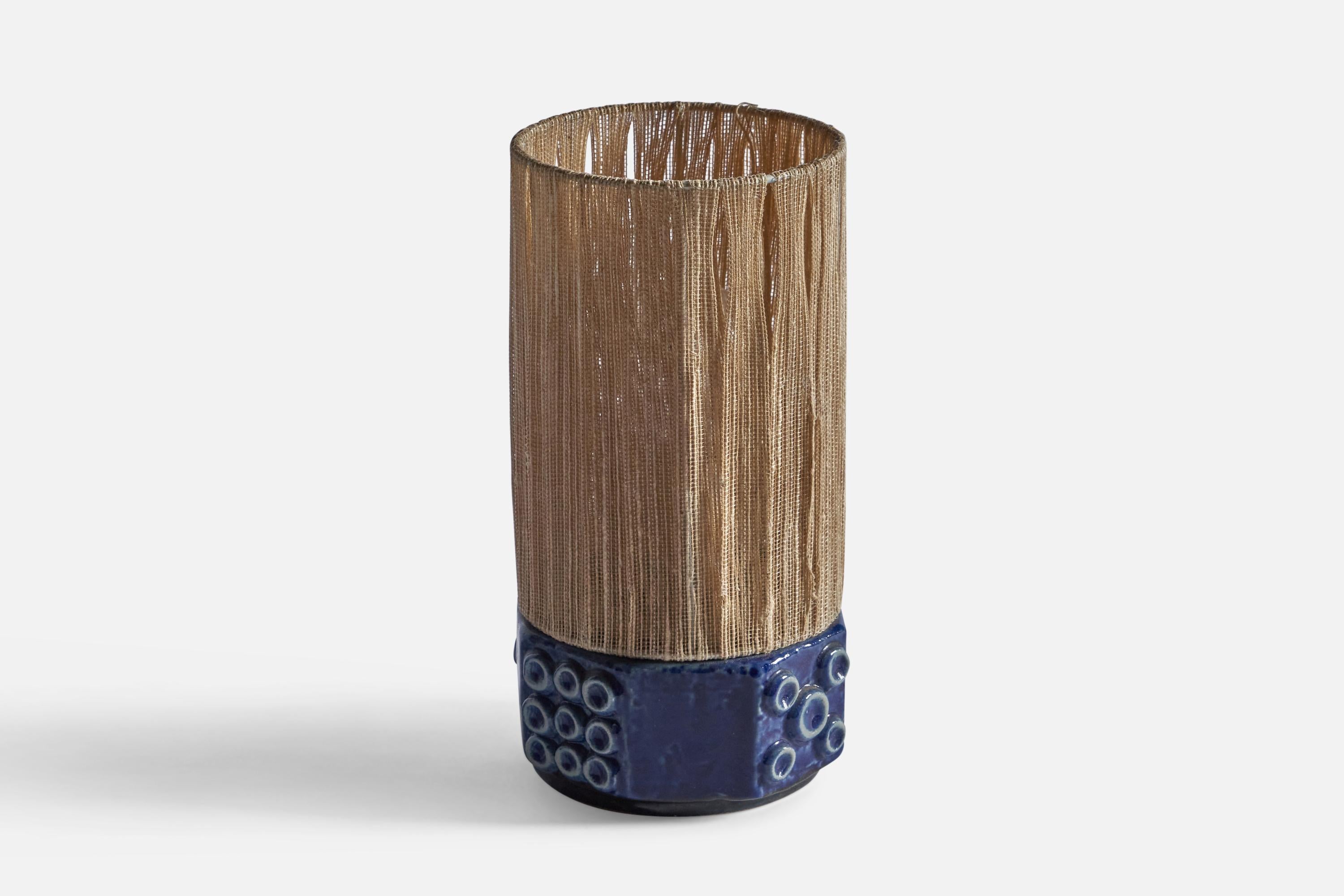Ego Stengods, lampe de bureau, grès, cordon, Suède, 1970 Bon état - En vente à High Point, NC