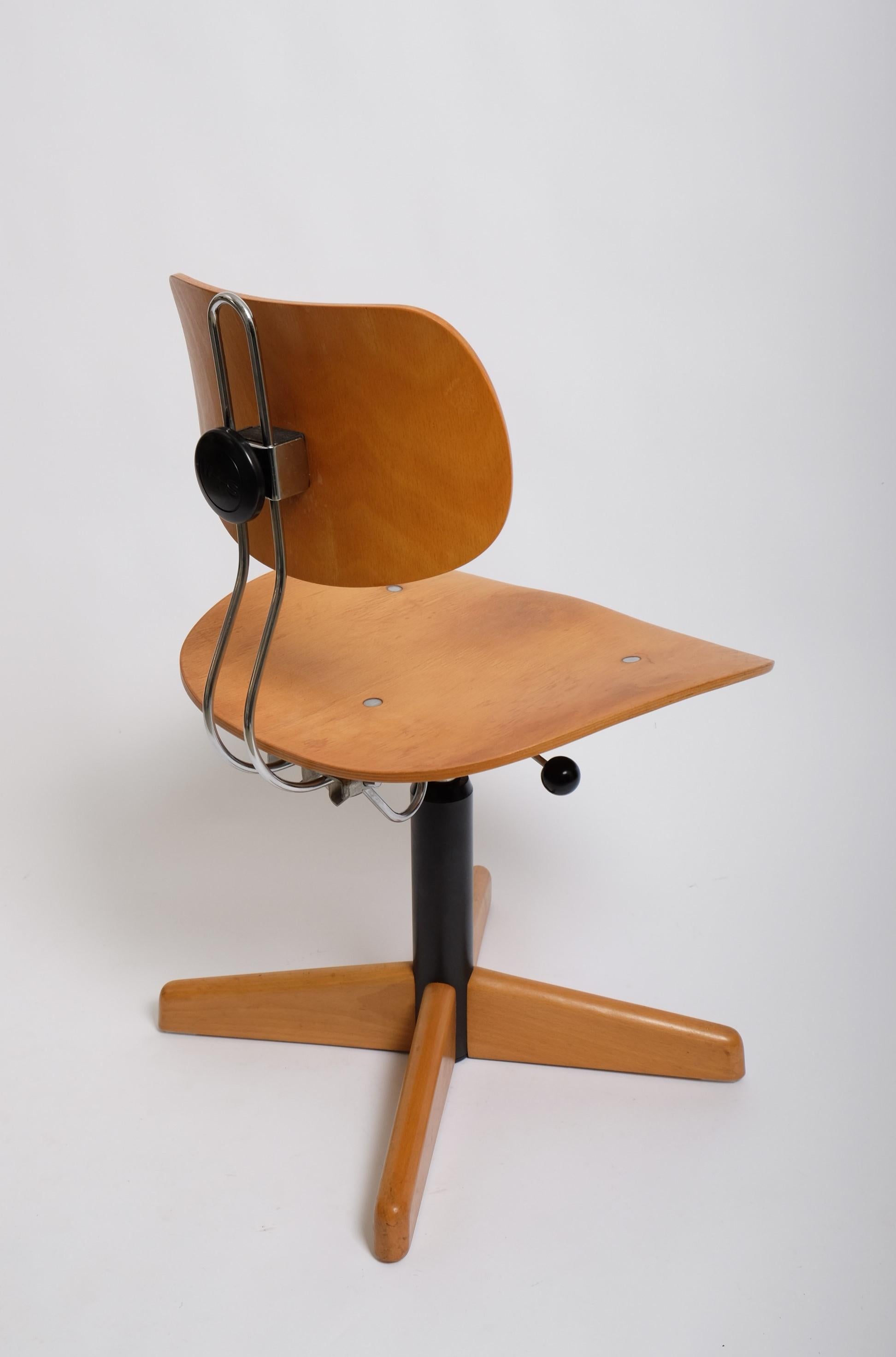 Chaise de bureau Egon Eiermann SE40 pour Wilde + Spieth, Allemagne, années 1950 en vente 6