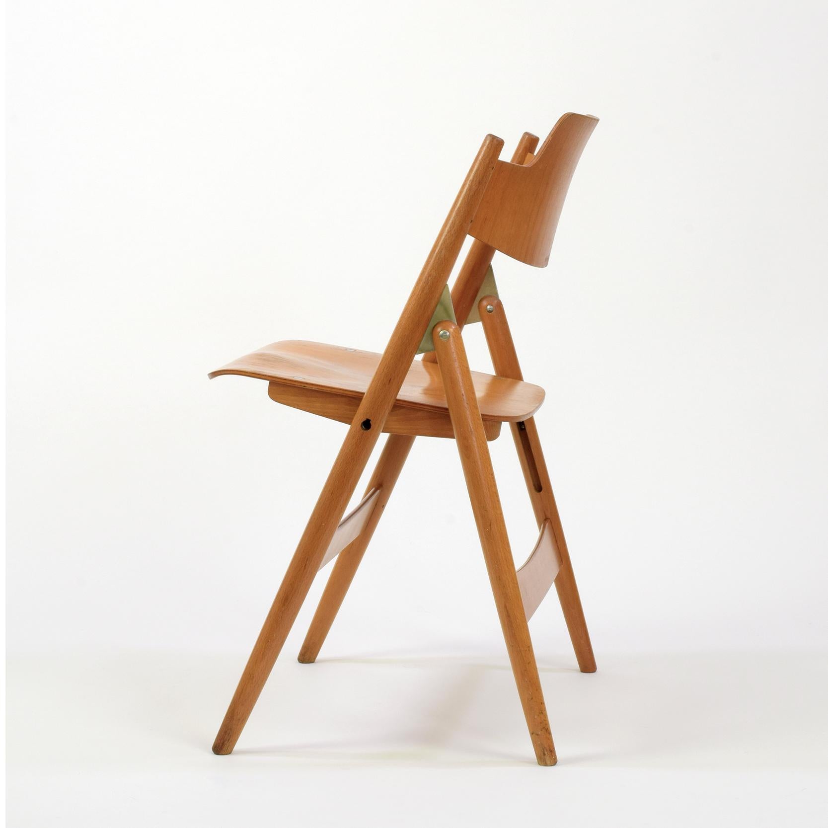 Molded Egon Eiermann, Folding Chair Model SE 18, for Wilde + Spieth, Designed 1952 For Sale
