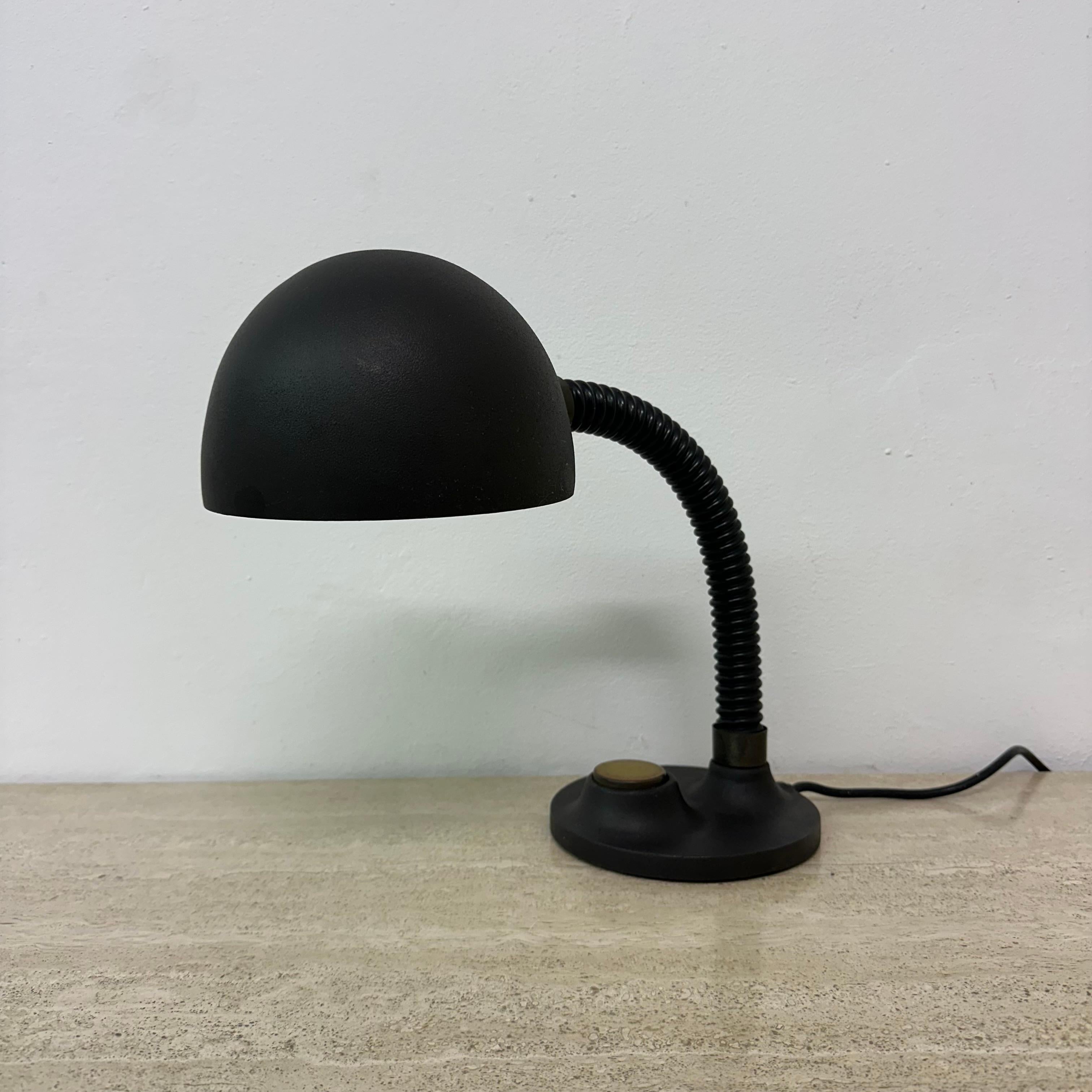 Egon Hillebrand Schreibtischlampe, 1970er Jahre (Moderne der Mitte des Jahrhunderts) im Angebot