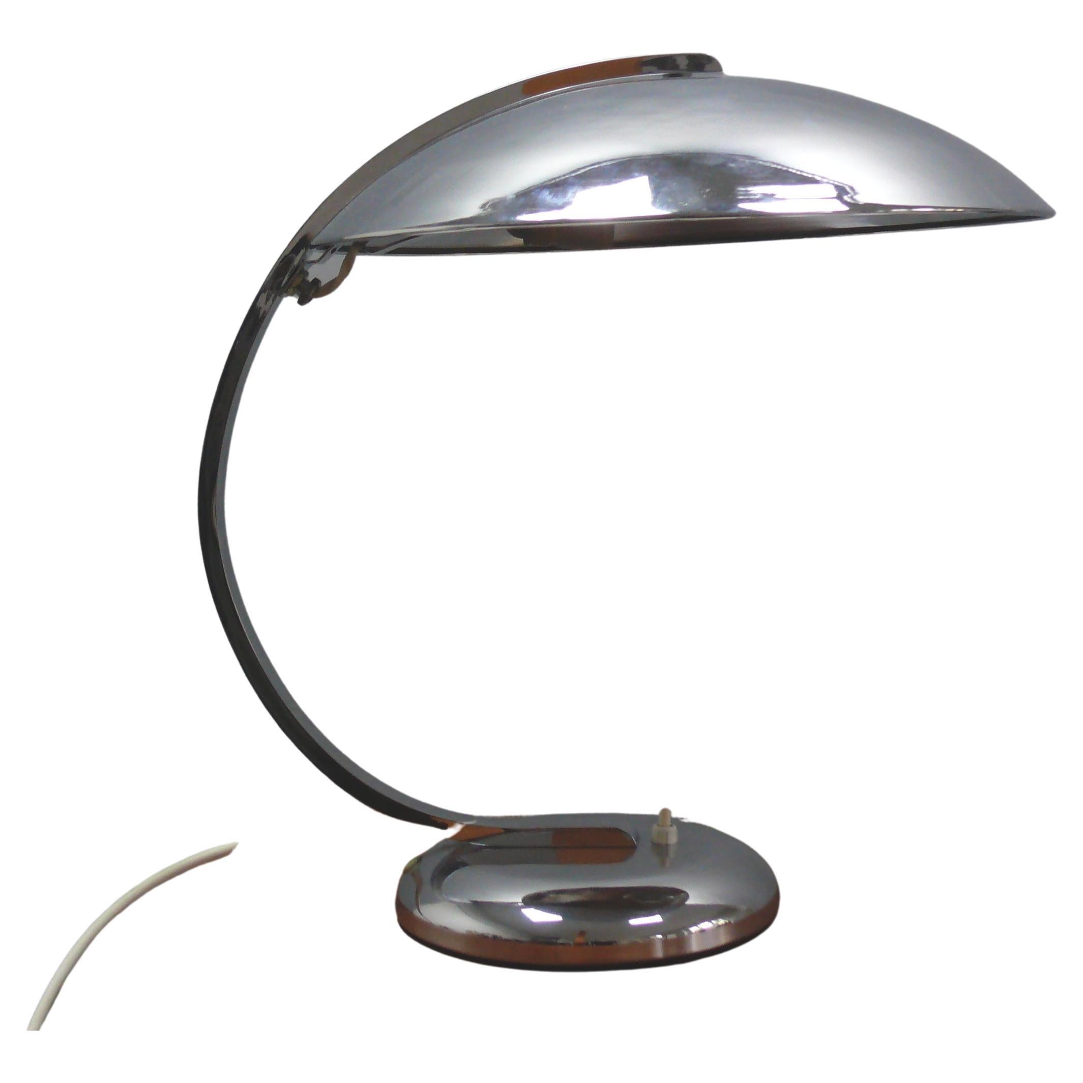 Egon Hillebrand Lámpara de sobremesa - Lámpara de escritorio Bauhaus - 
Gleibo
, Alemania, años 30