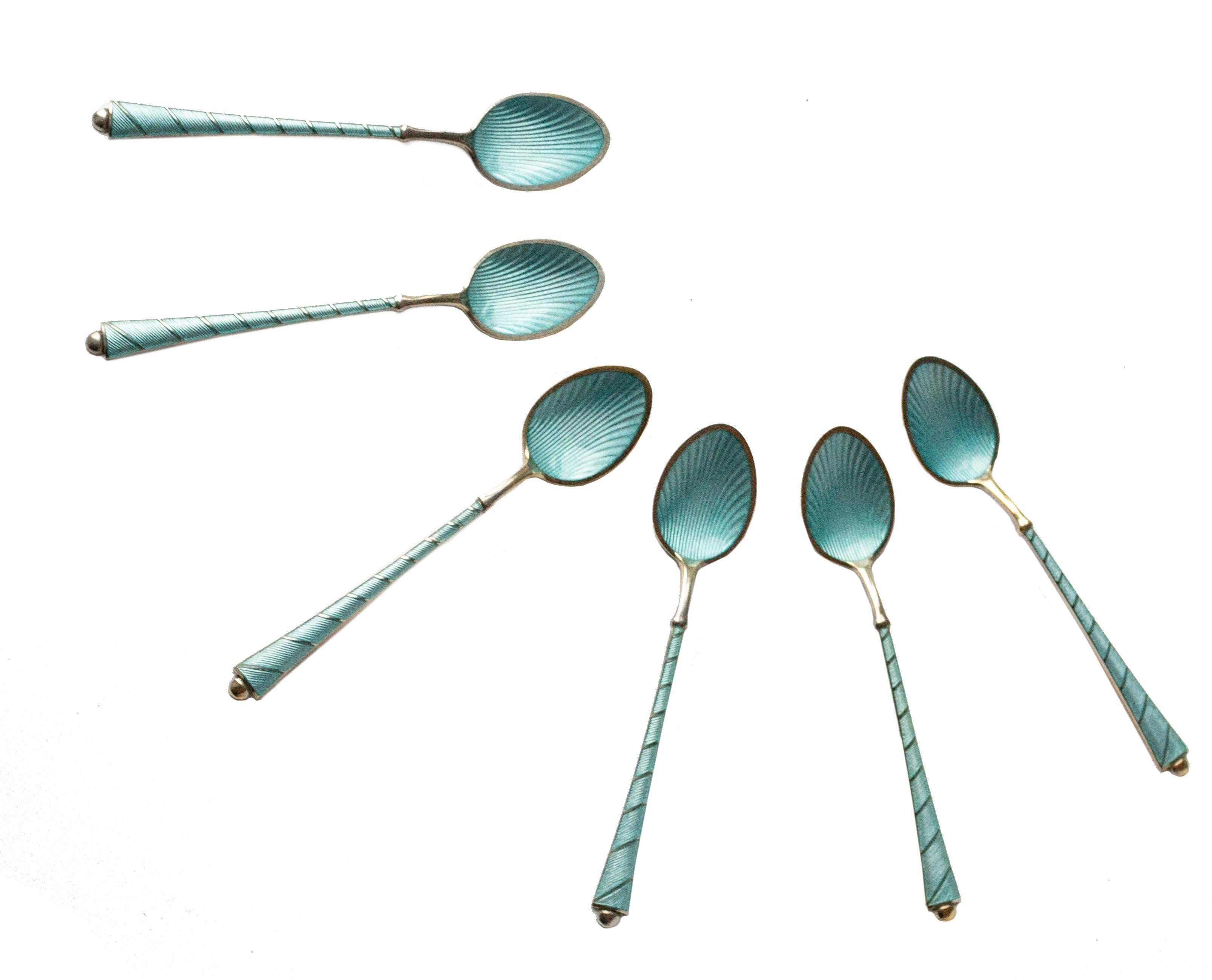 Egon Lauridsen ELA Dinamarca Cucharas Demitasse de esmalte de plata dorada Juego de 6 en caja Moderno de mediados de siglo en venta