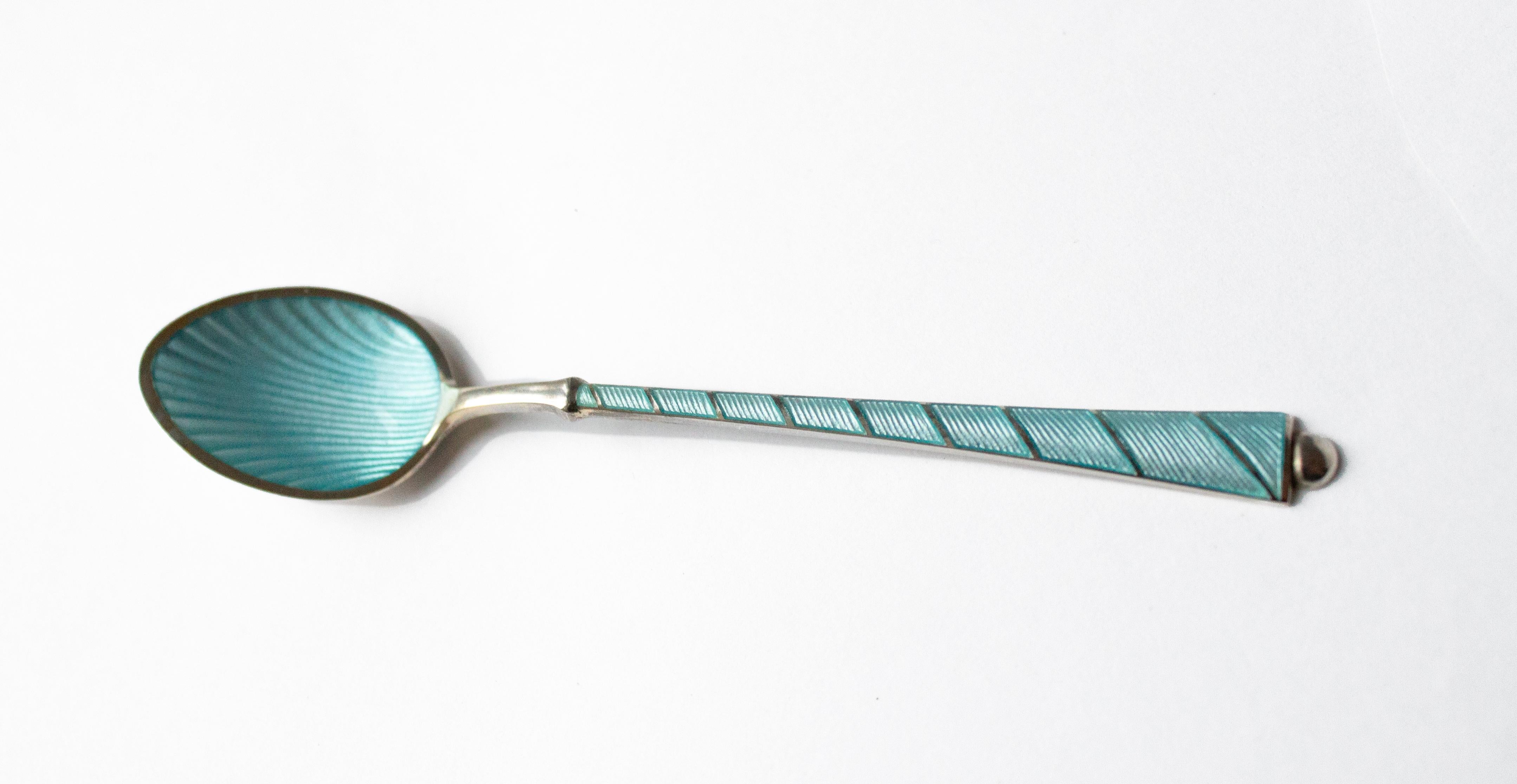 Egon Lauridsen ELA Dinamarca Cucharas Demitasse de esmalte de plata dorada Juego de 6 en caja mediados del siglo XX en venta