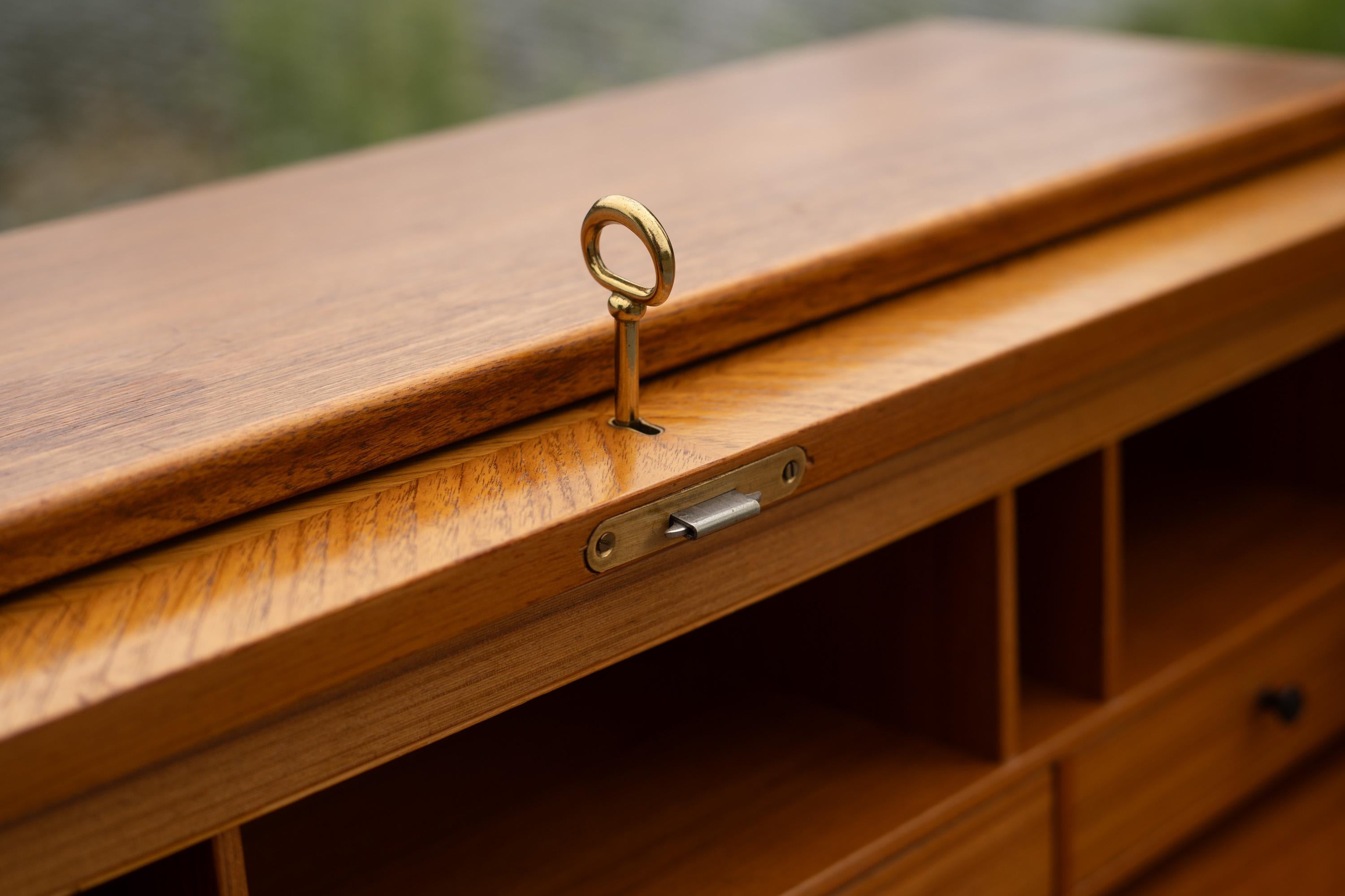 Egon Ostergaard for SMI Sweden Bookmatched Teak Roll Top Desk or Secretary For Sale 4