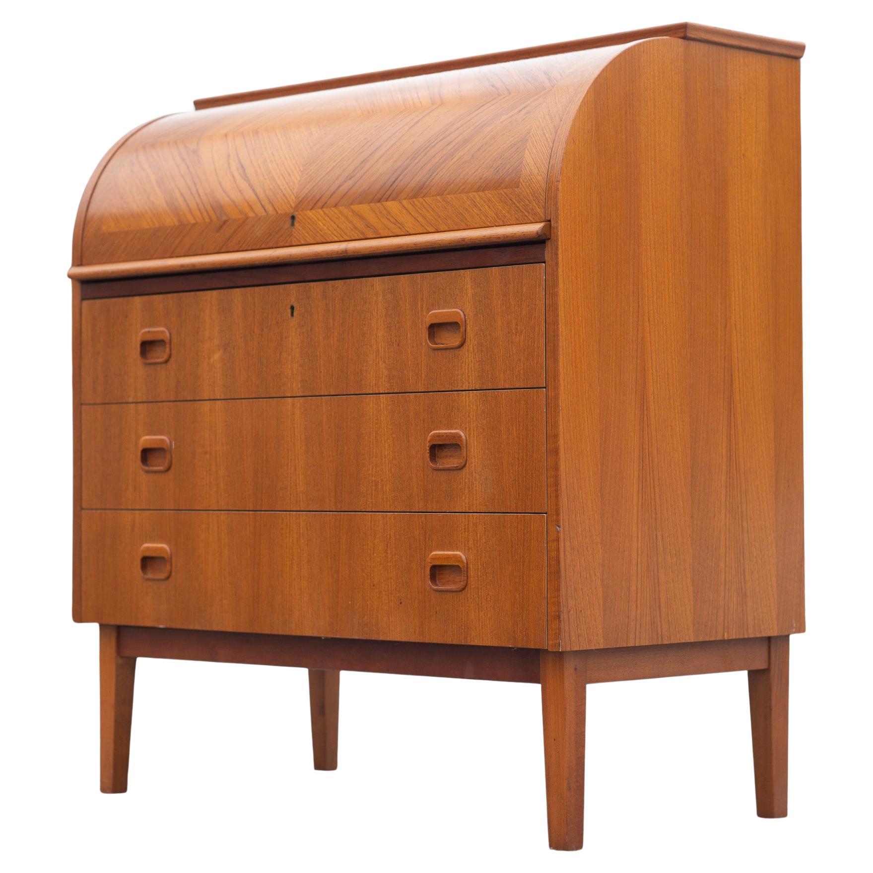 Egon Ostergaard for SMI Sweden Bookmatched Teak Roll Top Desk or Secretary For Sale