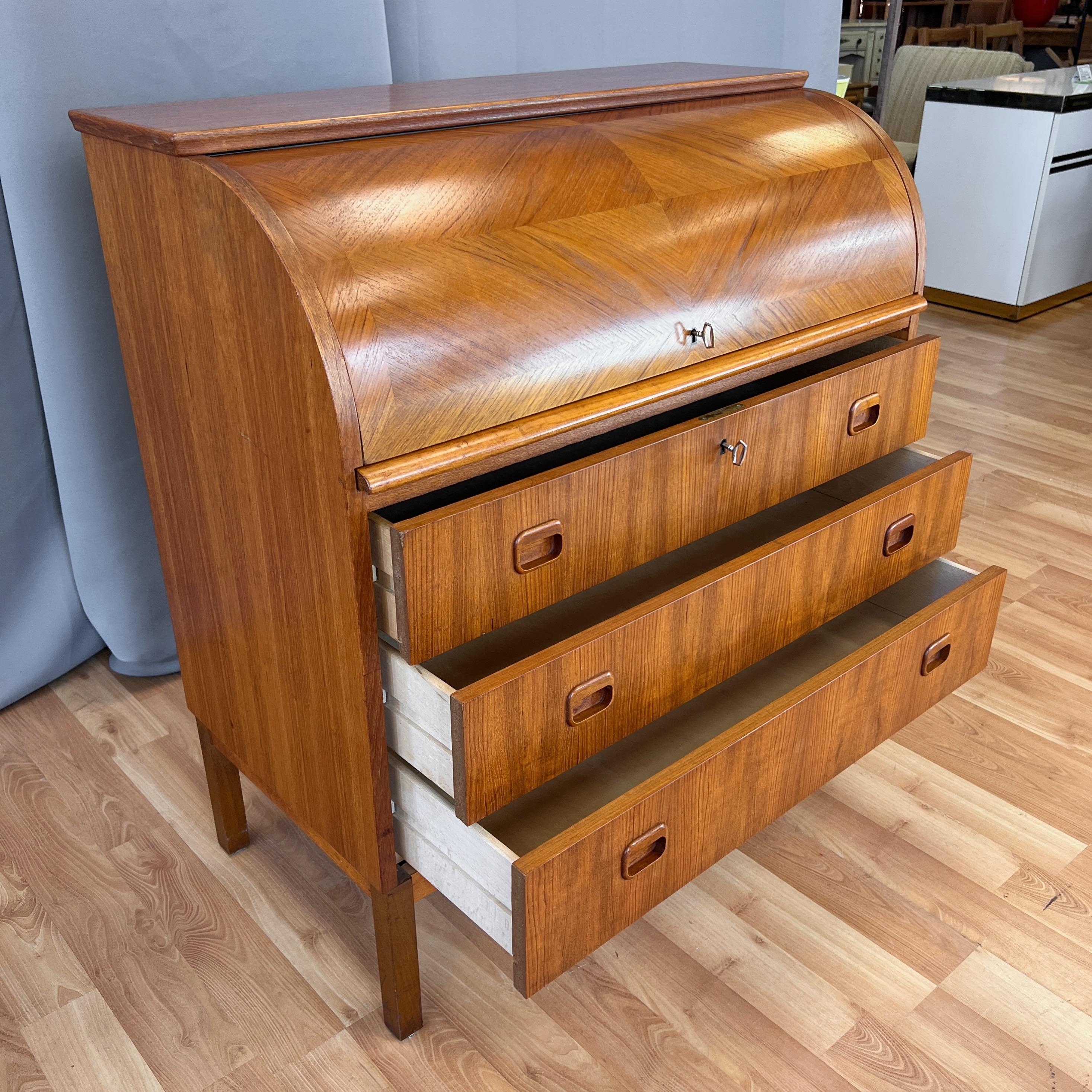 Bureau de secrétaire en teck Egon Ostergaard pour Svensk Mobelindustri, années 1960 2