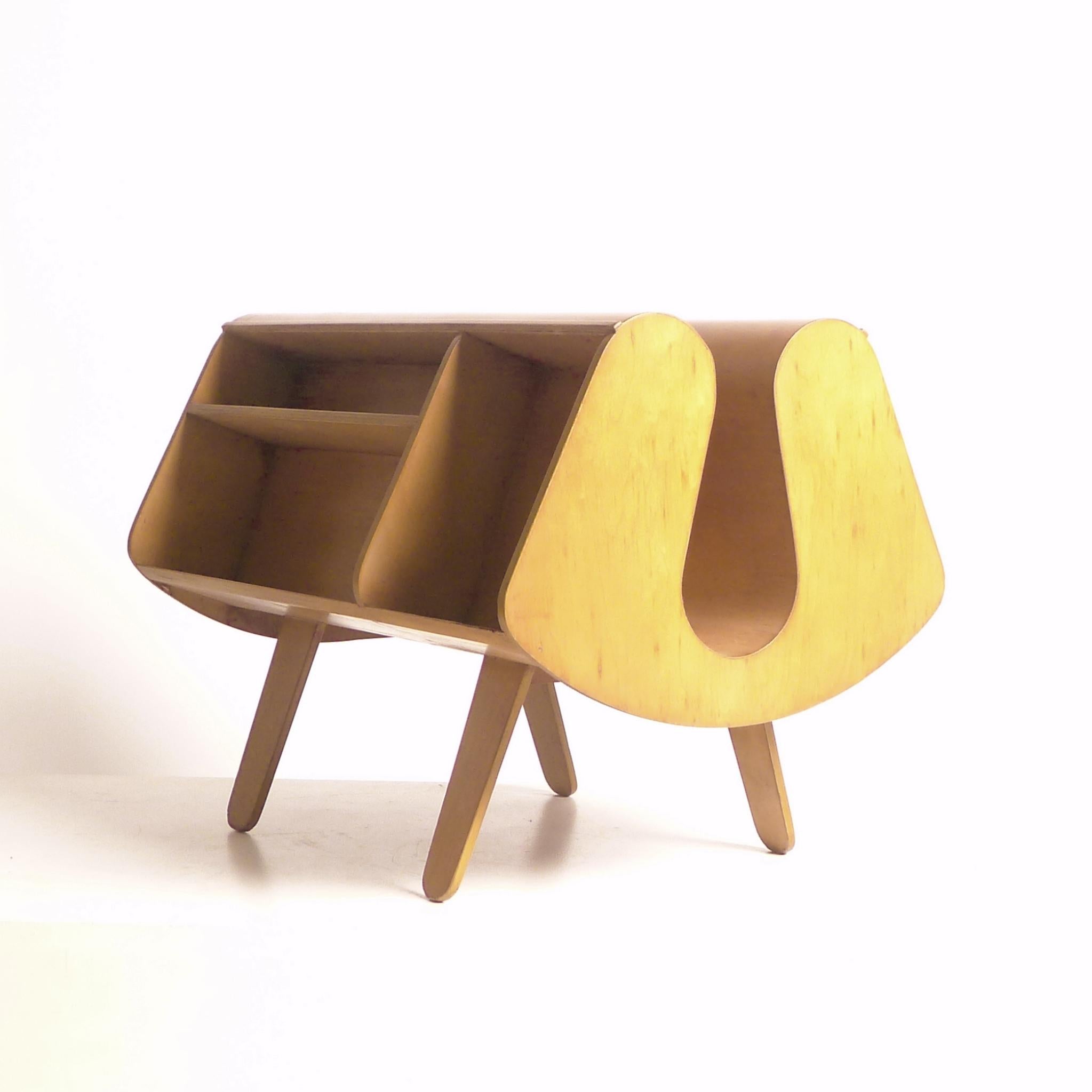 British Egon Riss for Isokon, Rare Original Vintage Penguin Donkey Mk 1, 1939, Birch Ply For Sale