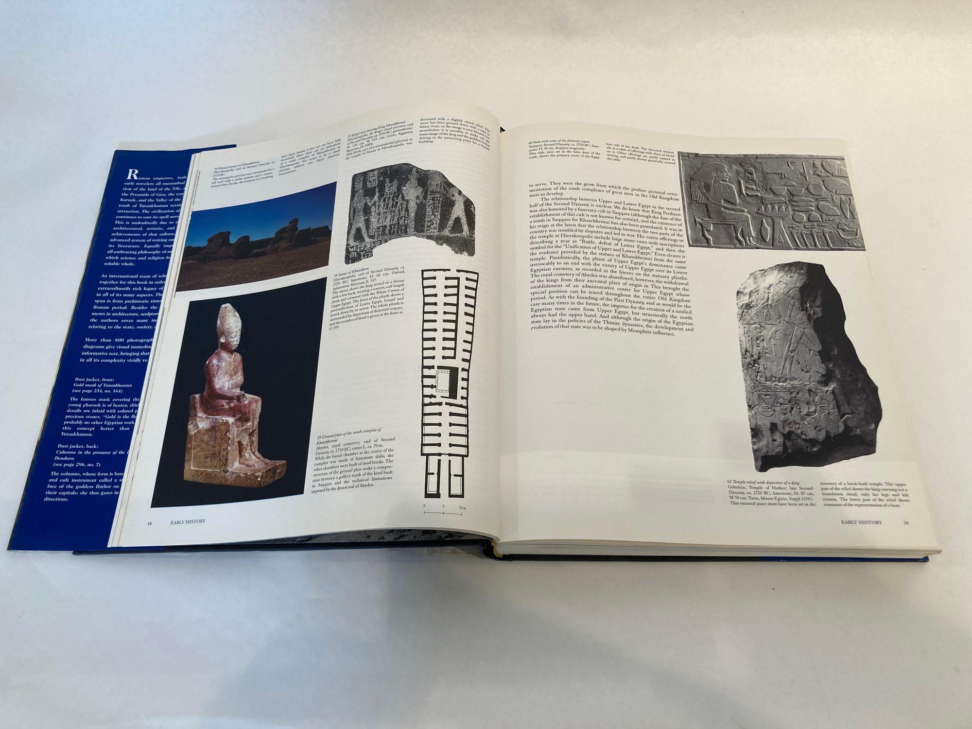 Égypte : The World of the Pharaohs Regine Schulz Grand livre à couverture rigide, 1st ED 1998 en vente 4