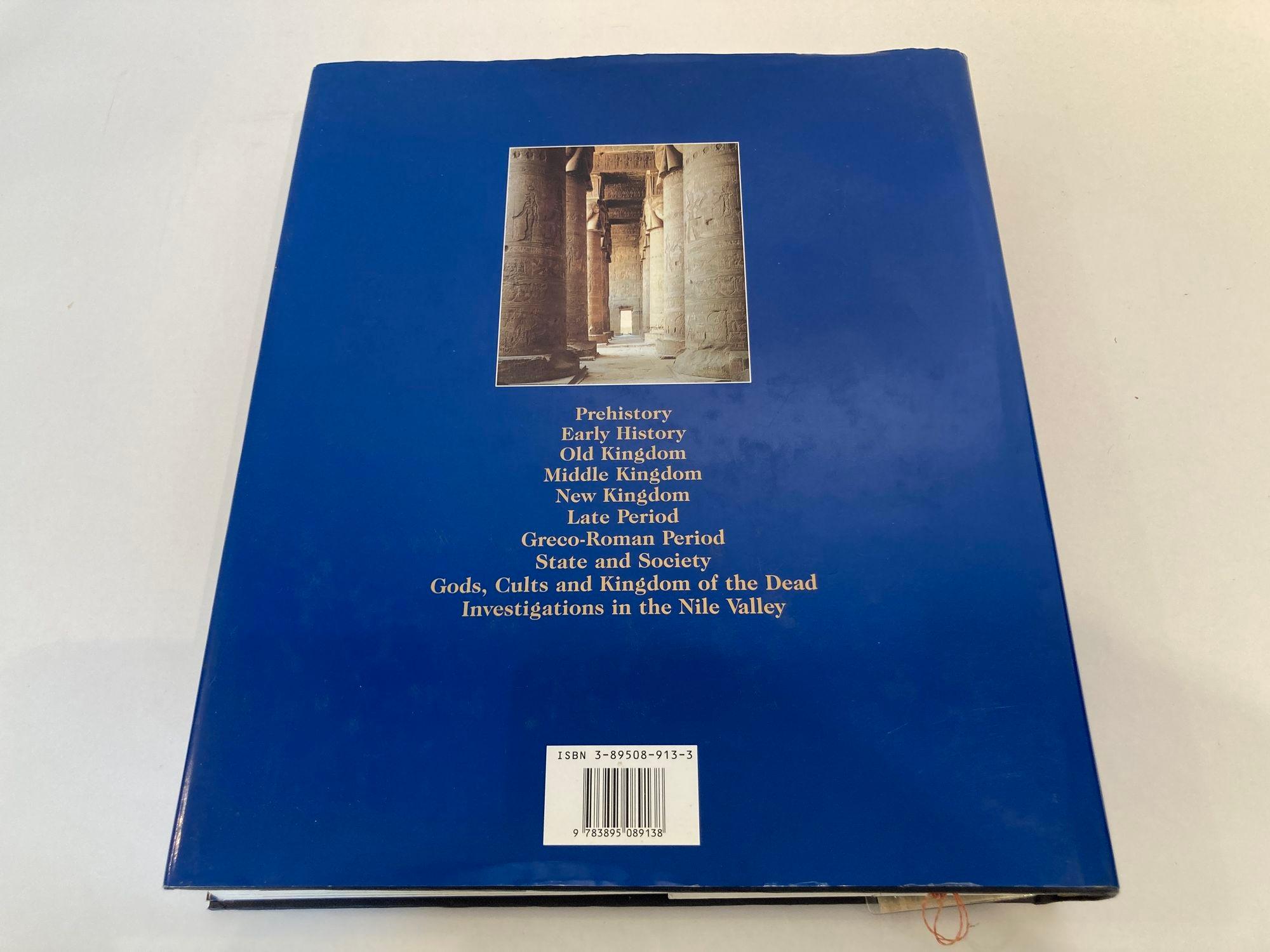 Égypte : The World of the Pharaohs Regine Schulz Grand livre à couverture rigide, 1st ED 1998 Bon état - En vente à North Hollywood, CA