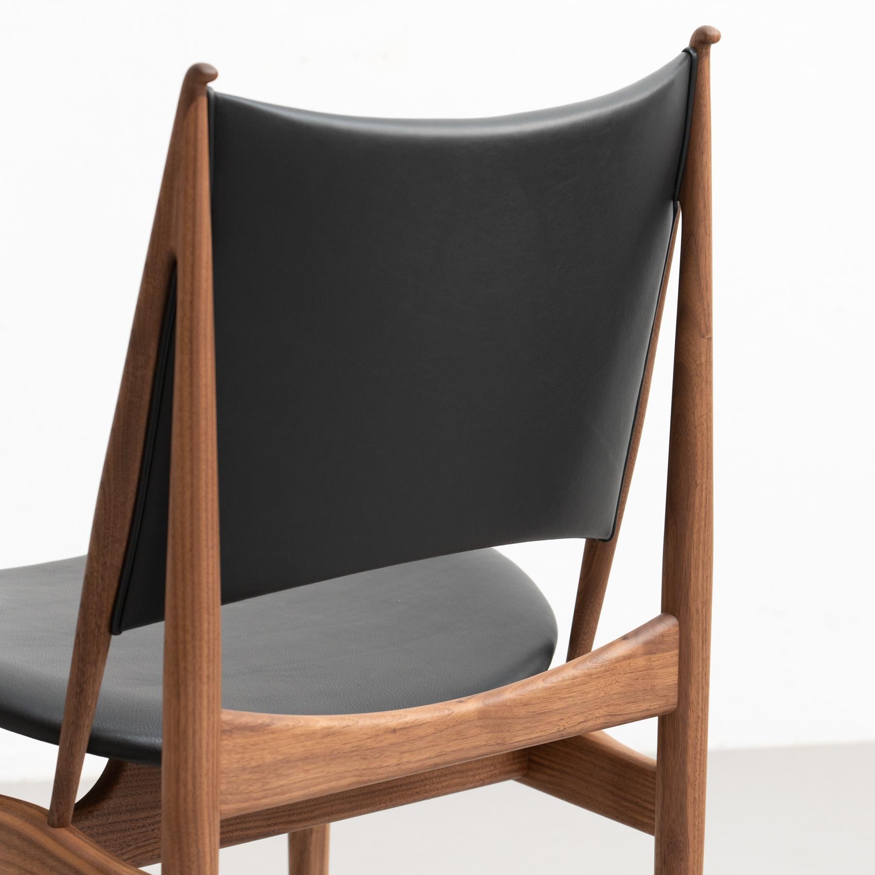 Egyptian Armchair in Wood and Leather, by Finn Juhl 4