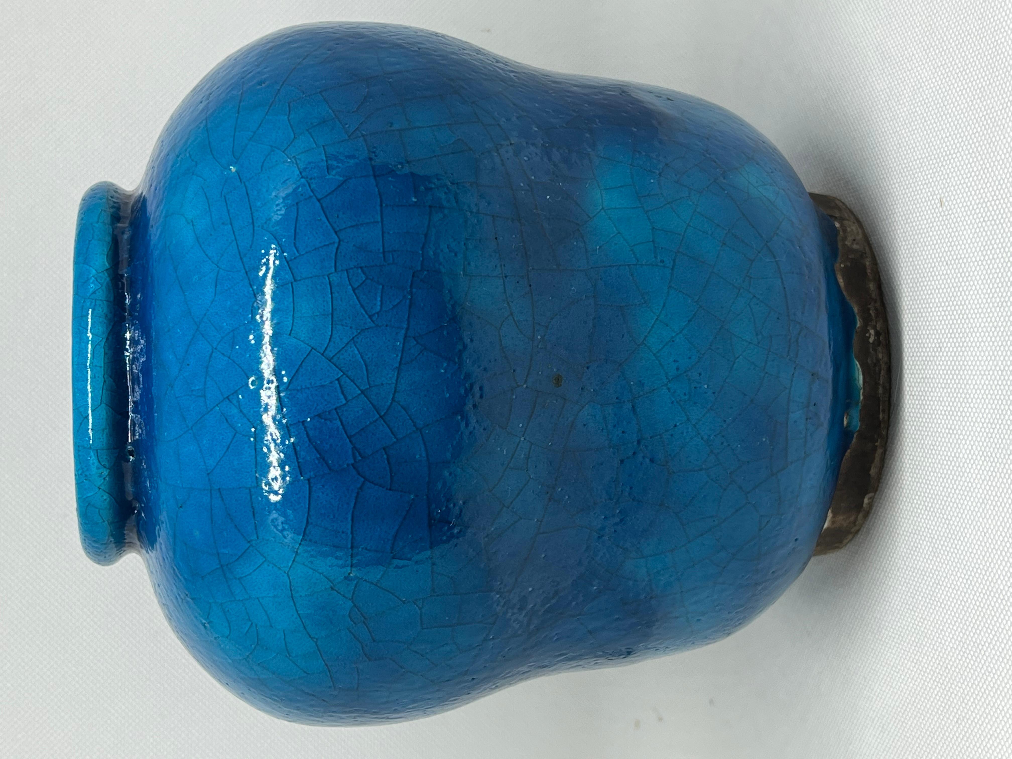 Französische blaue ägyptische Fayence-Vase, um 1920 im Angebot 1