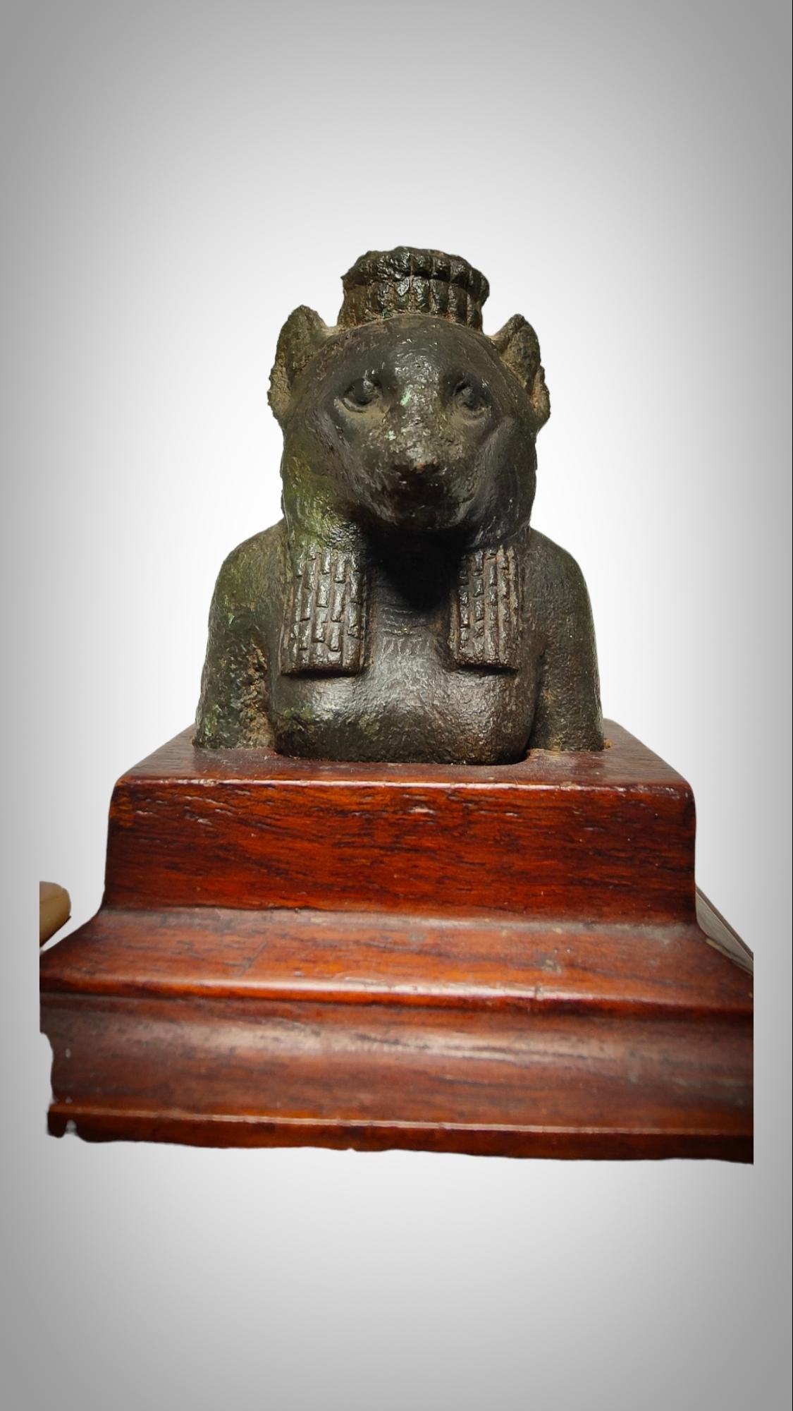 lion head egyptian god