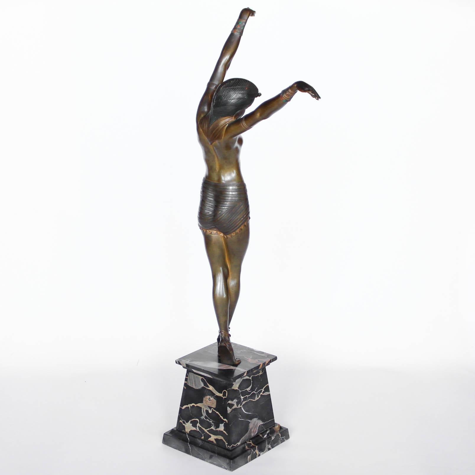 Art déco Danseuse égyptienne par Chiparus