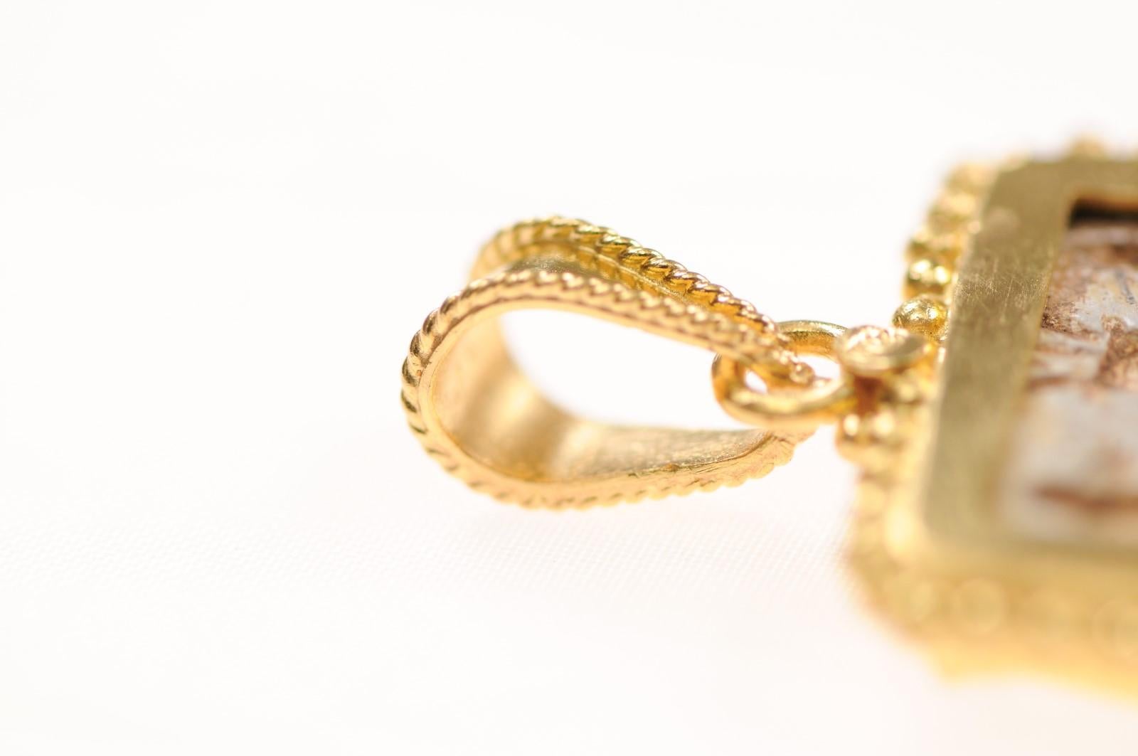 Pendentif œil égyptien en faïence avec or 21 carats (pendentif uniquement) en vente 5