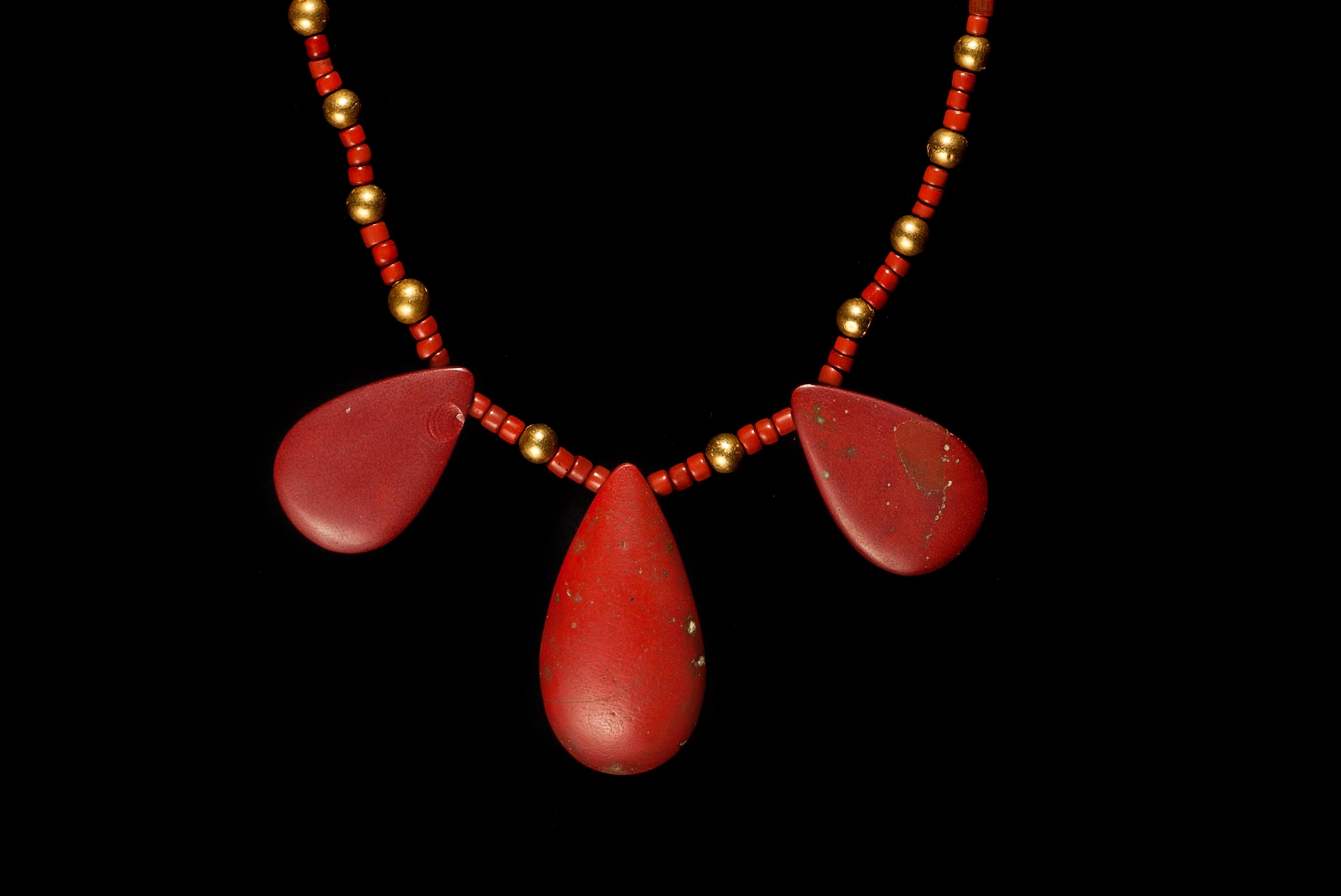 collares egipcios