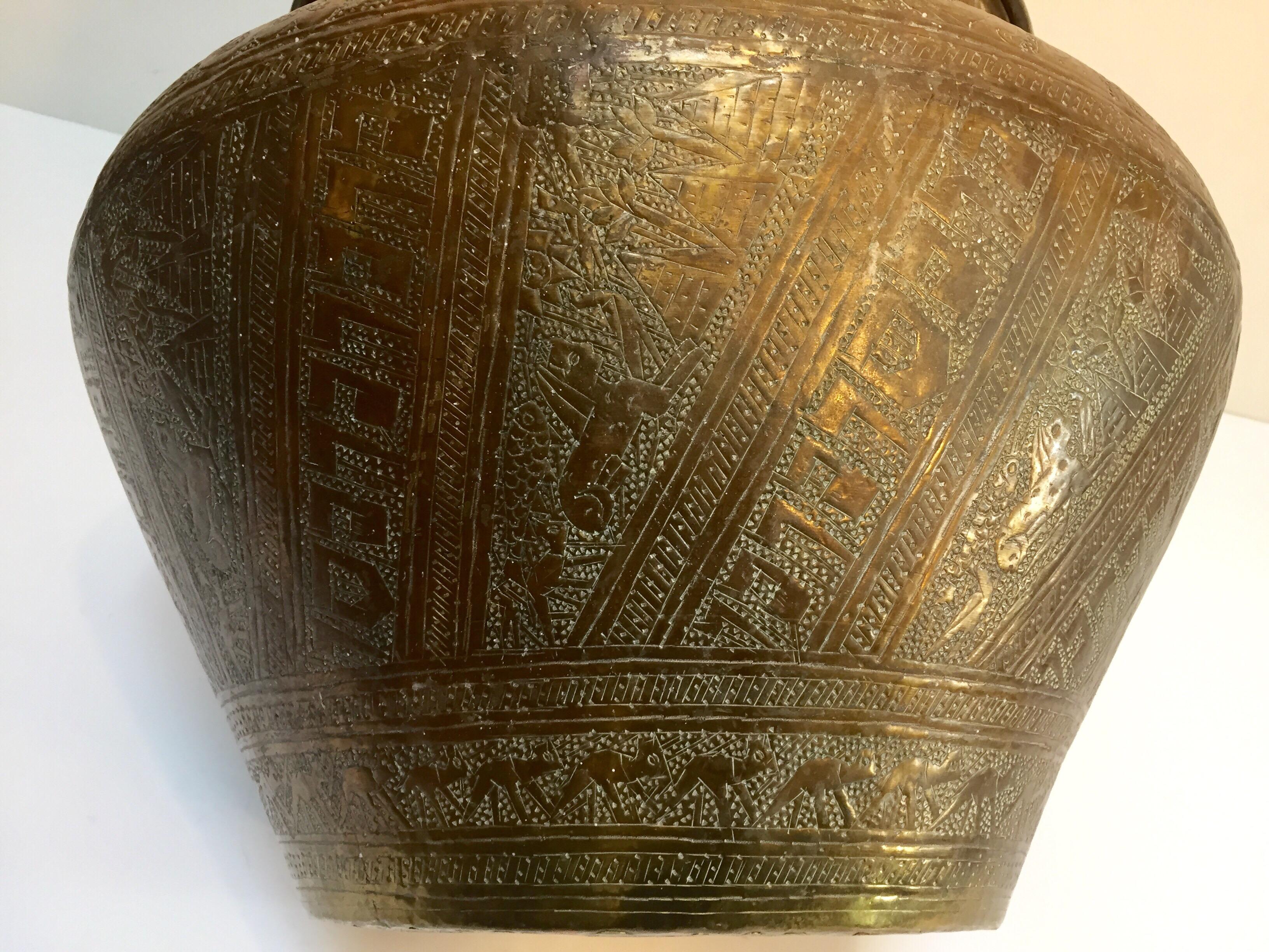 Middle Eastern Egyptian Hebraique Revival Hand Etched Brass Pot Jardiniere For Sale 5